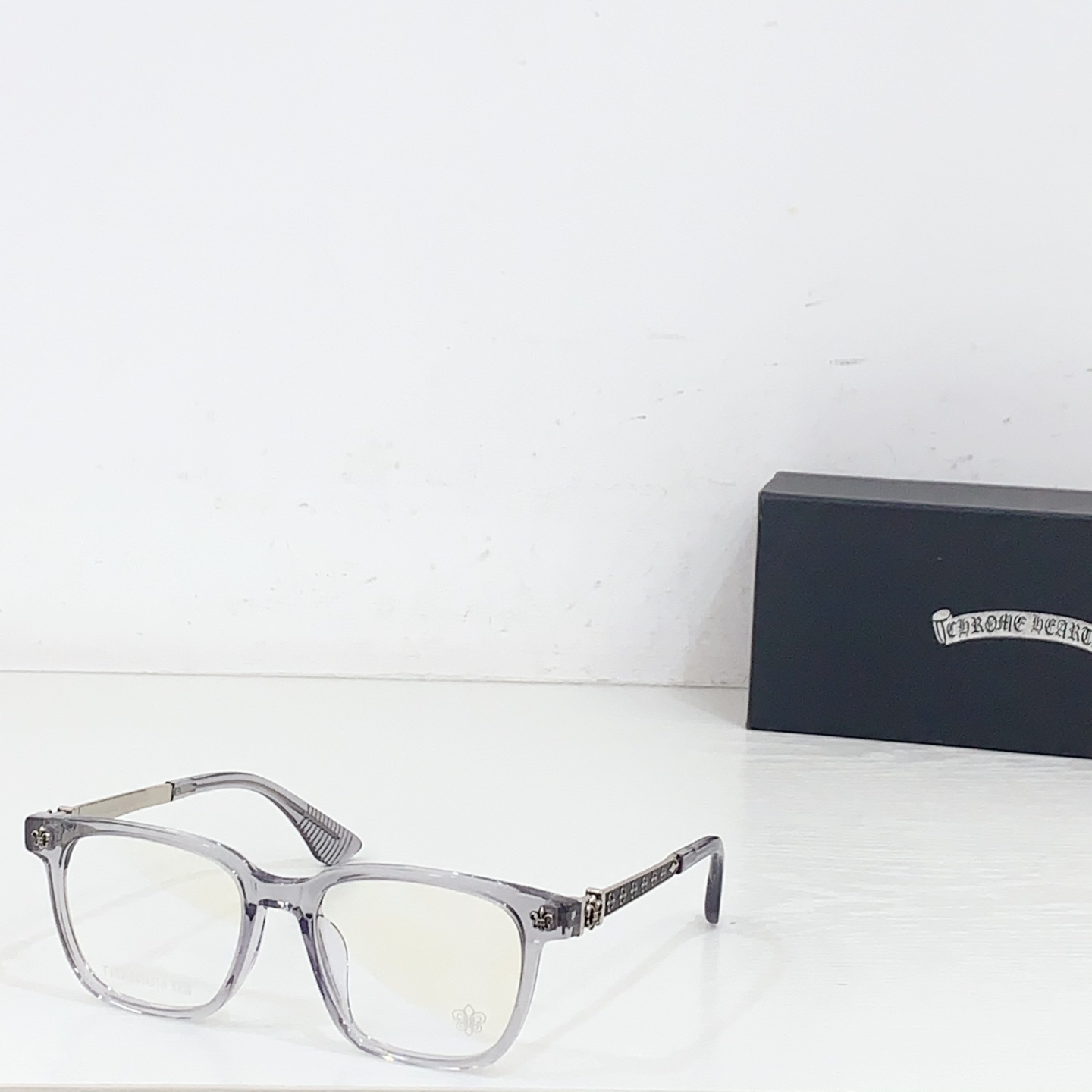 NO:359655,CHROME HEART* MODELCH SIZE52 port 19-153 glasses sunglasses sunglasses, glasses, chrome hearts19860909CHROME HEART* MODELCH SIZE52口19-153 眼镜墨镜太阳镜,眼镜,chrome hearts,glasses