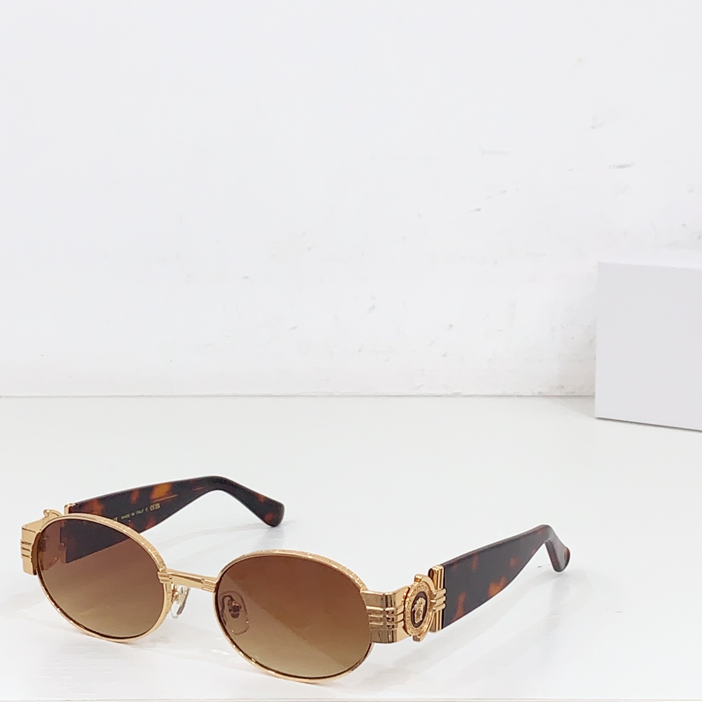 NO:361401,VERSAC*MODELVS SIZE56-Odd 19-Glasses Sunglasses Sunglasses, Glasses, Versace19860909VERSAC*MODELVS SIZE56口19-眼镜墨镜太阳镜,眼镜,versace,glasses