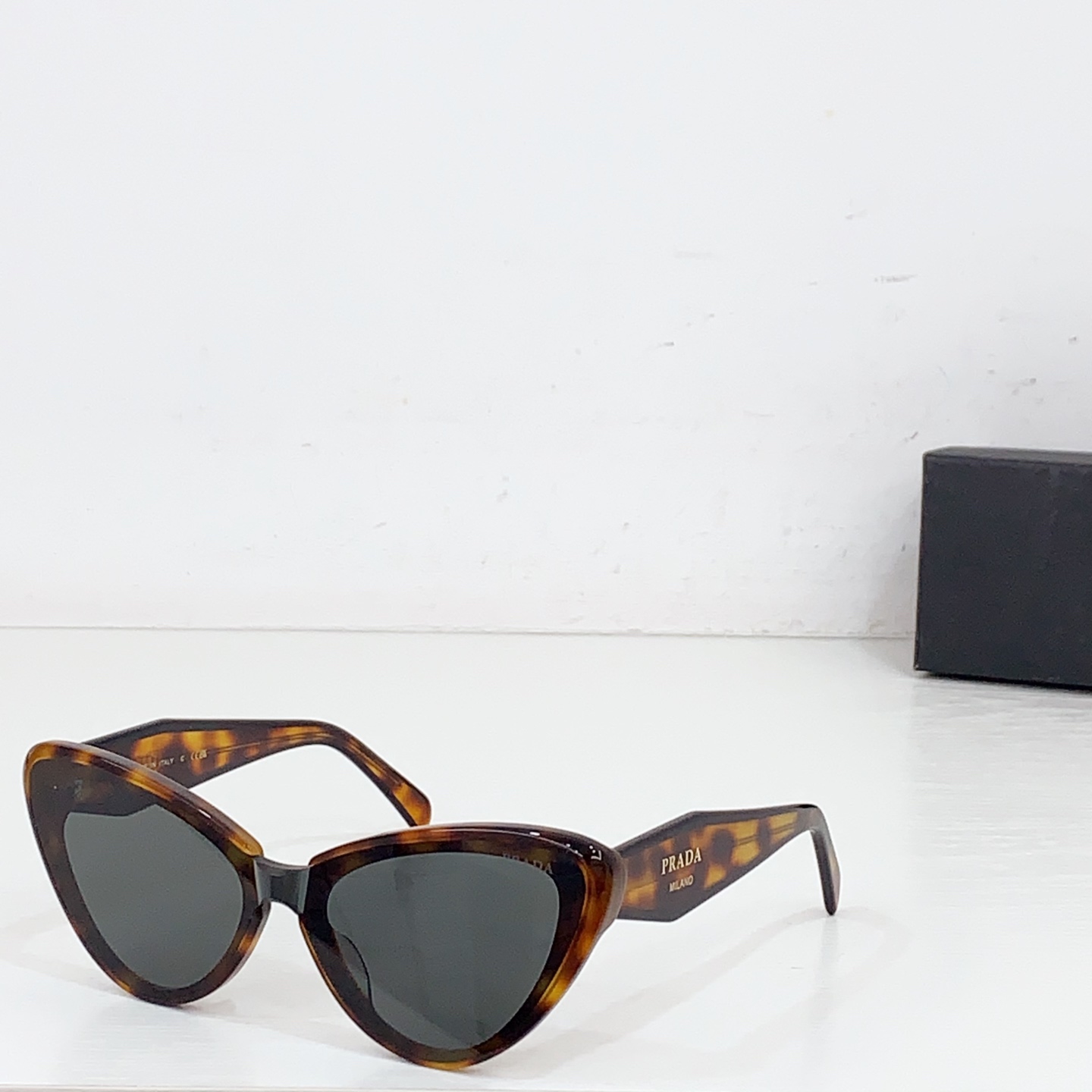 NO:361421,PRADAMODELPR 206VSSIZE55-Port 21-Glasses Sunglasses Sunglasses, Glasses, Prada19860909PRADAMODELPR 206VSSIZE55口21-眼镜墨镜太阳镜,眼镜,prada,glasses