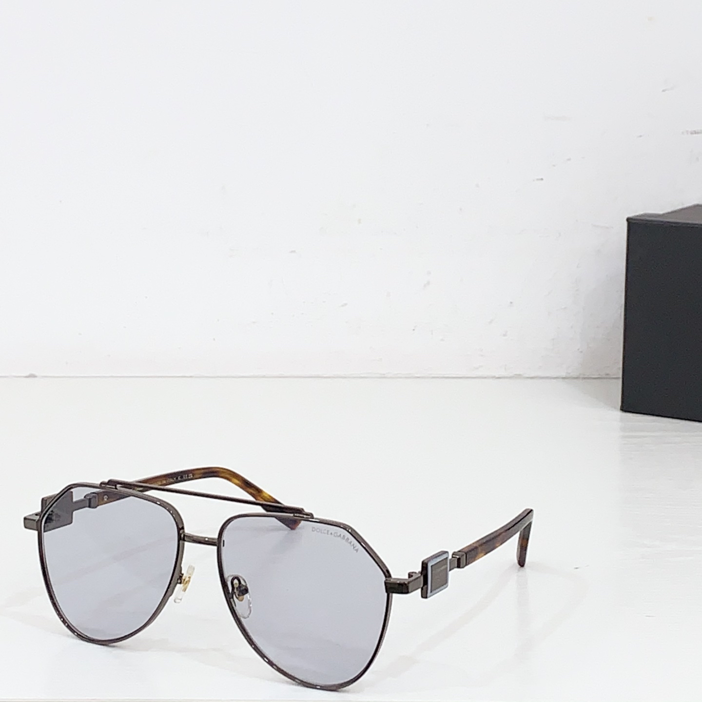 NO:361490,DOLCE & GABBAN* MODELDG SIZE:59-mouth 15-143 Glasses Sunglasses Sunglasses, Glasses, Dolce & Gabbana19860909DOLCE & GABBAN* MODELDG SIZE:59口15-143 眼镜墨镜太阳镜,眼镜,Dolce&Gabbana,glasses