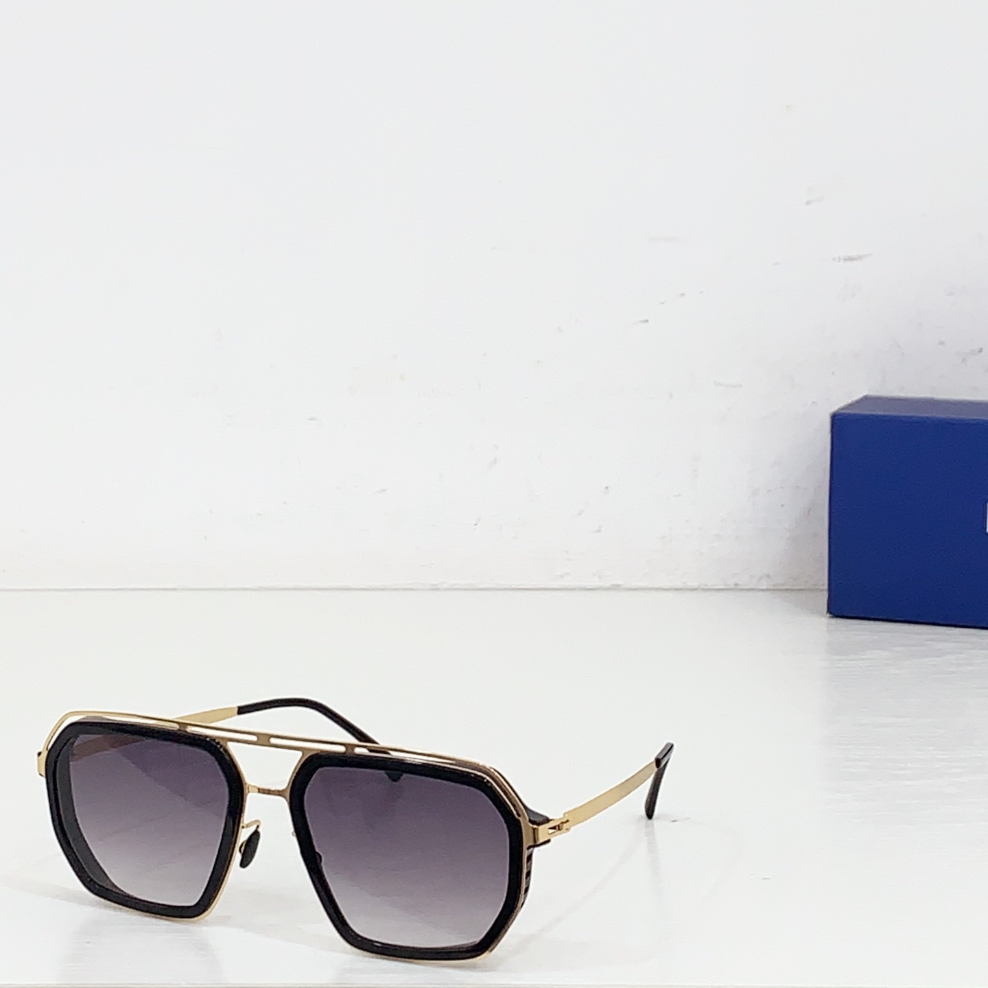 NO:361556,Mykit* Maguitar: Steel sheet thin as 0.5mm, multi-layer electroplating, light and comfortable, durable and practical, with natural beauty, lens matching, corner folding of steel! ModelMOJAVE Size53-Port 20-Glasses, sunglasses, glasses19860909Mykit* 马吉它 薄至0.5mm的钢片,多层电镀,轻盈舒适,耐用实用,尽自然之美以外,镜片的搭配,钢材的转角折叠! ModelMOJAVE Size53口20- 眼镜墨镜太阳镜,眼镜,glasses