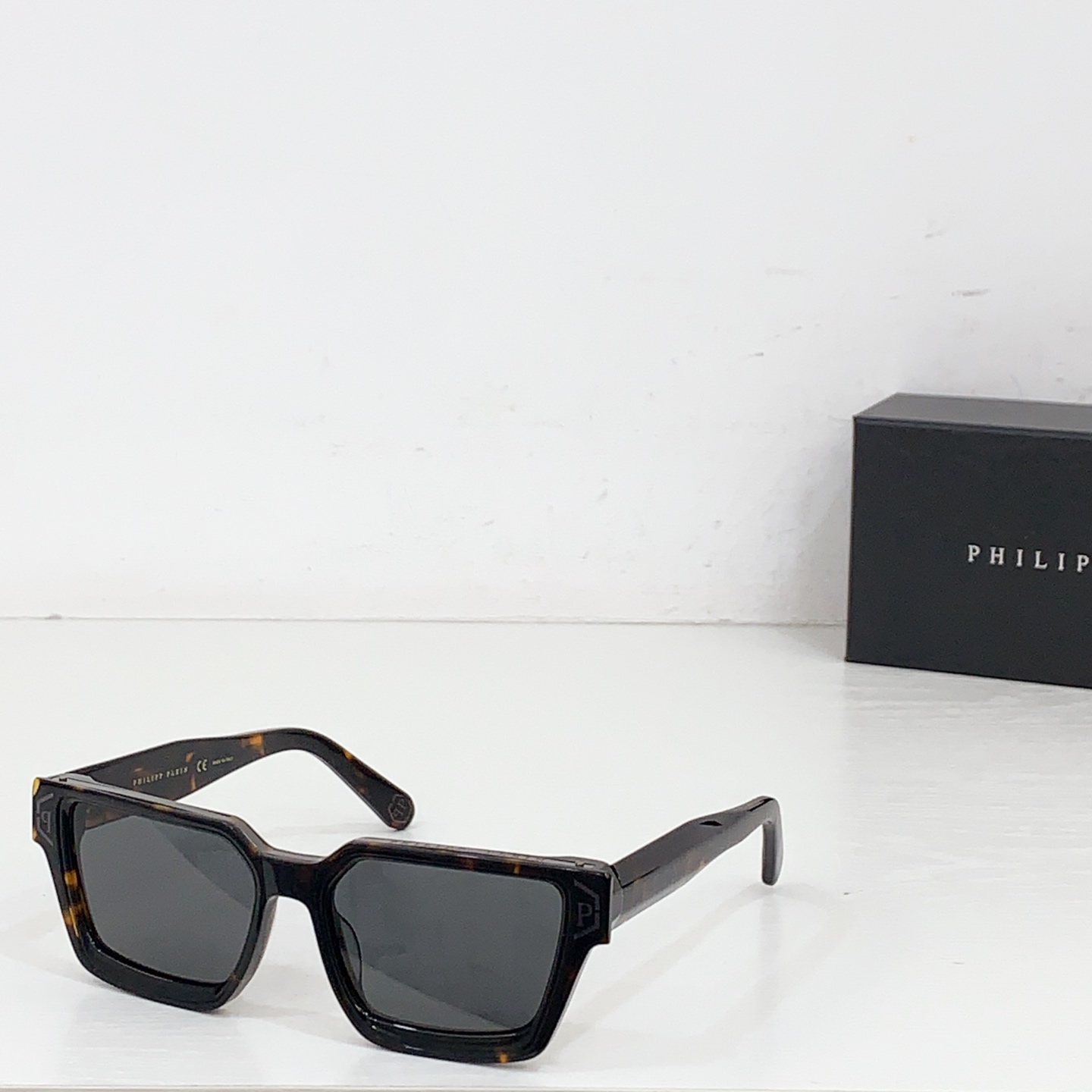 NO:361565,16 PHILIPP PLEIN MODEL:SPM SIZE:9-port 17-14 Glasses sunglasses, glasses1986090916 PHILIPP PLEIN MODEL:SPM SIZE:9口17-14 眼镜墨镜太阳镜,眼镜,glasses