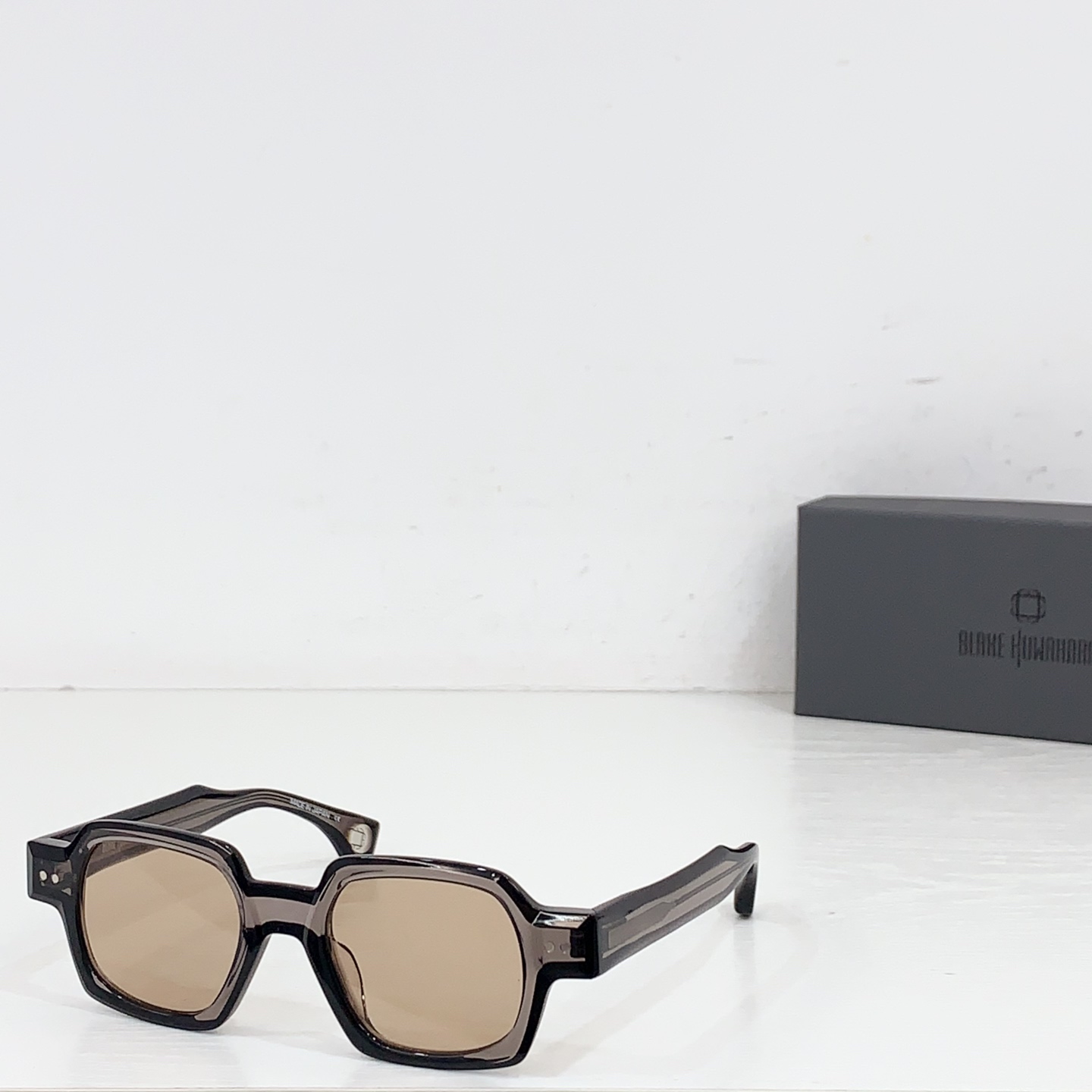 NO:361562,BLAKE KUWAHARAMODEL:BENDERSIZE:46-Port 21-Sun Box 15 Glasses Sunglasses Sunglasses, Glasses19860909BLAKE KUWAHARAMODEL:BENDERSIZE:46口21-太阳盒子15眼镜墨镜太阳镜,眼镜,glasses