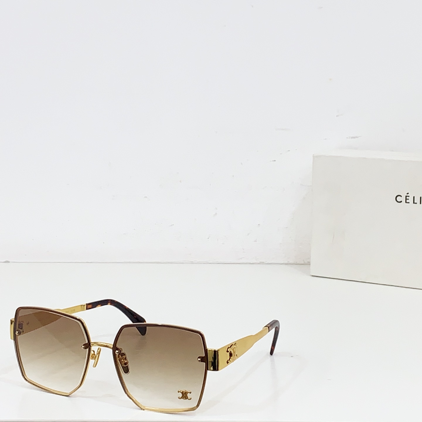 NO:361586,CELIN* MODEL:CL42118U SIZE:62-Odd 14-Glasses, Sunglasses, Sunglasses, Celine19860909CELIN* MODEL:CL42118U SIZE:62口14- 眼镜墨镜太阳镜,眼镜,celine,glasses