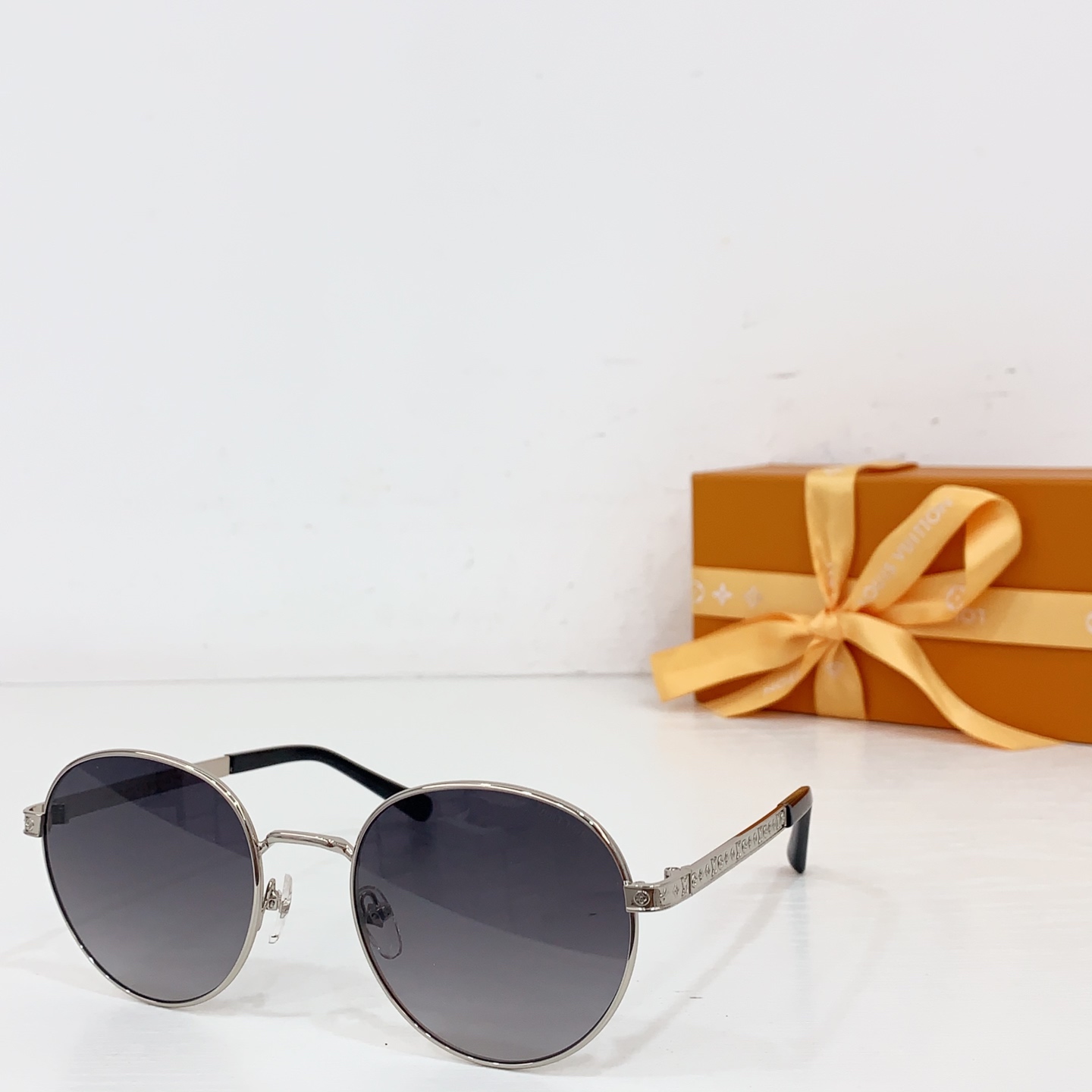 NO:364060,LOUIS VUITTO*MODELZ2916U SIZE54-Odd 22-Glasses Sunglasses Sunglasses, Glasses, louis vuitton19860909LOUIS VUITTO*MODELZ2916U  SIZE54口22-眼镜墨镜太阳镜,眼镜,louis vuitton,glasses