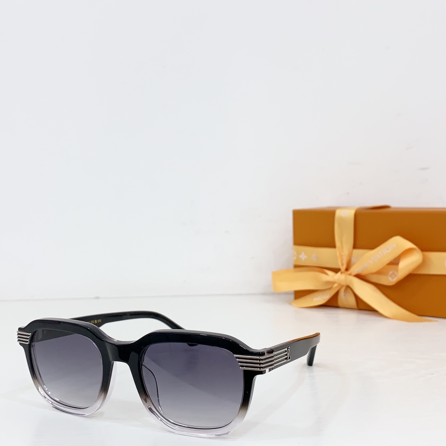 NO:364037,Louis Vuitto* mod Z2789U Z2776U Z2780U size 53 ports 22- glasses sunglasses sunglasses, glasses, louis vuitton19860909Louis Vuitto* mod Z2789U Z2776U Z2780U size 53口22- 眼镜墨镜太阳镜,眼镜,louis vuitton,glasses
