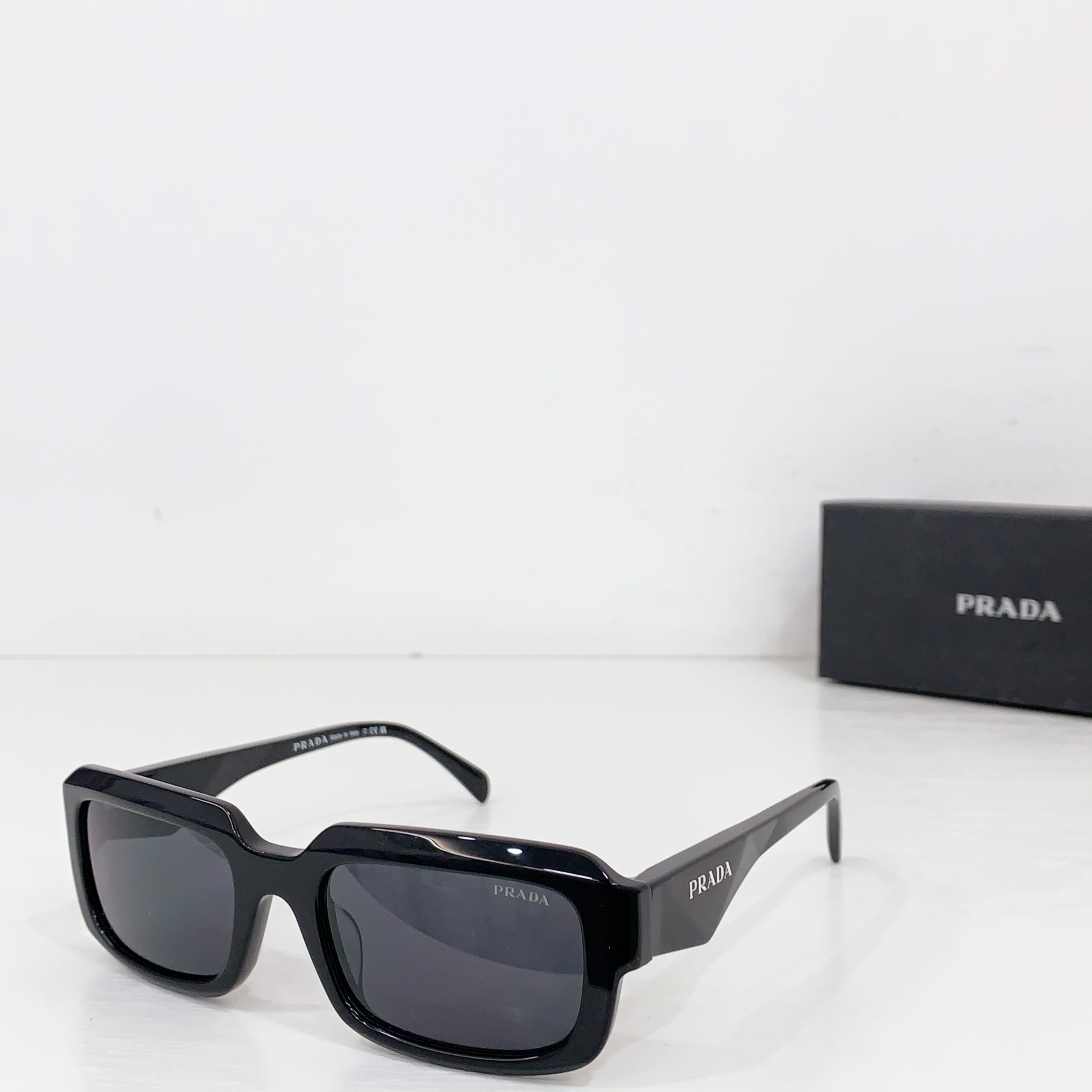 PRAD* Modelo: PRA27S Tamaño: 61□17-140 🉐105