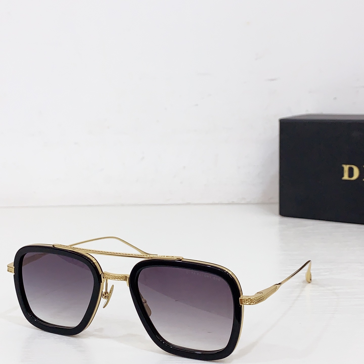 NO:365243,DIT* FLIGHT006 MODEL:FLIGHT 006 SIZE:52-22-144 Color change Glasses Sunglasses Sunglasses, Glasses19860909DIT* FLIGHT006 MODEL:FLIGHT 006 SIZE:52口22-144 变色 眼镜墨镜太阳镜,眼镜,glasses