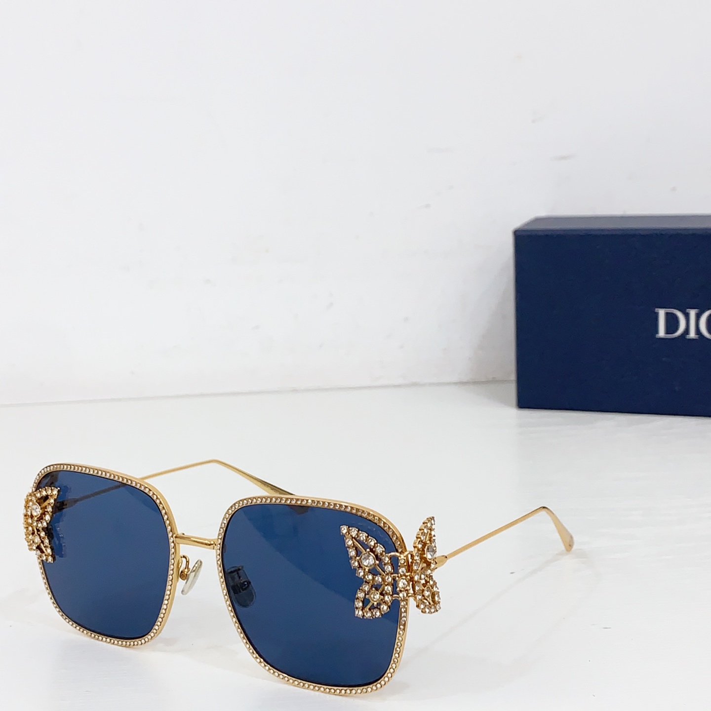 NO:366806,DIOR S1U J0A0 SIZE59-17-【Dream S1U】 zp mold opening official website synchronization Swarovski crystal handmade customization Stars shine invincible glasses sunglasses sunglasses, glasses, dior, swarovski19860909DIOR S1U J0A0 SIZE59-17-【梦幻S1U】 zp开模 官网同步 施华洛世奇水晶手工定制 满天星闪耀无敌 眼镜墨镜太阳镜,眼镜,dior,swarovski,glasses
