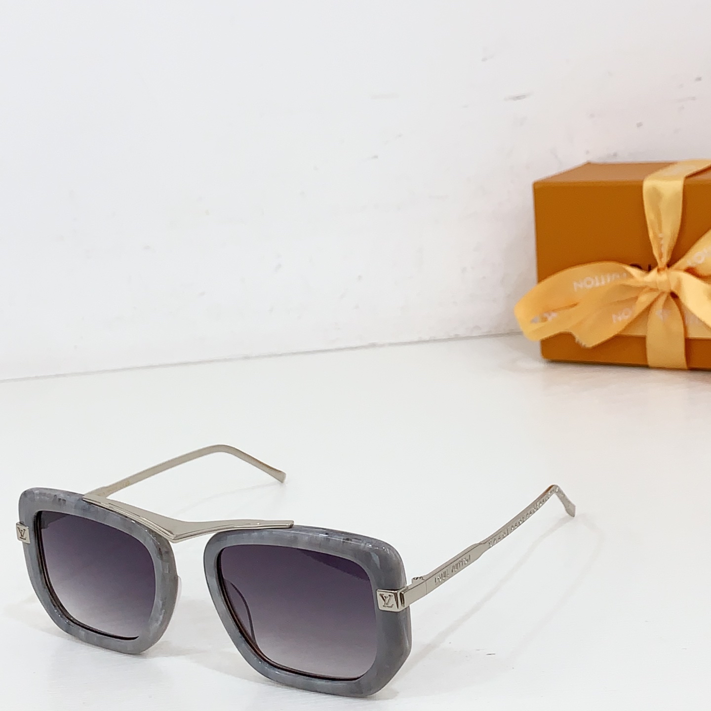 NO:367789,LOUIS VUITTO* MODELZ2047U SIZE53 port 20- glasses sunglasses sunglasses, glasses, louis vuitton19860909LOUIS VUITTO* MODELZ2047U SIZE53口20- 眼镜墨镜太阳镜,眼镜,louis vuitton,glasses