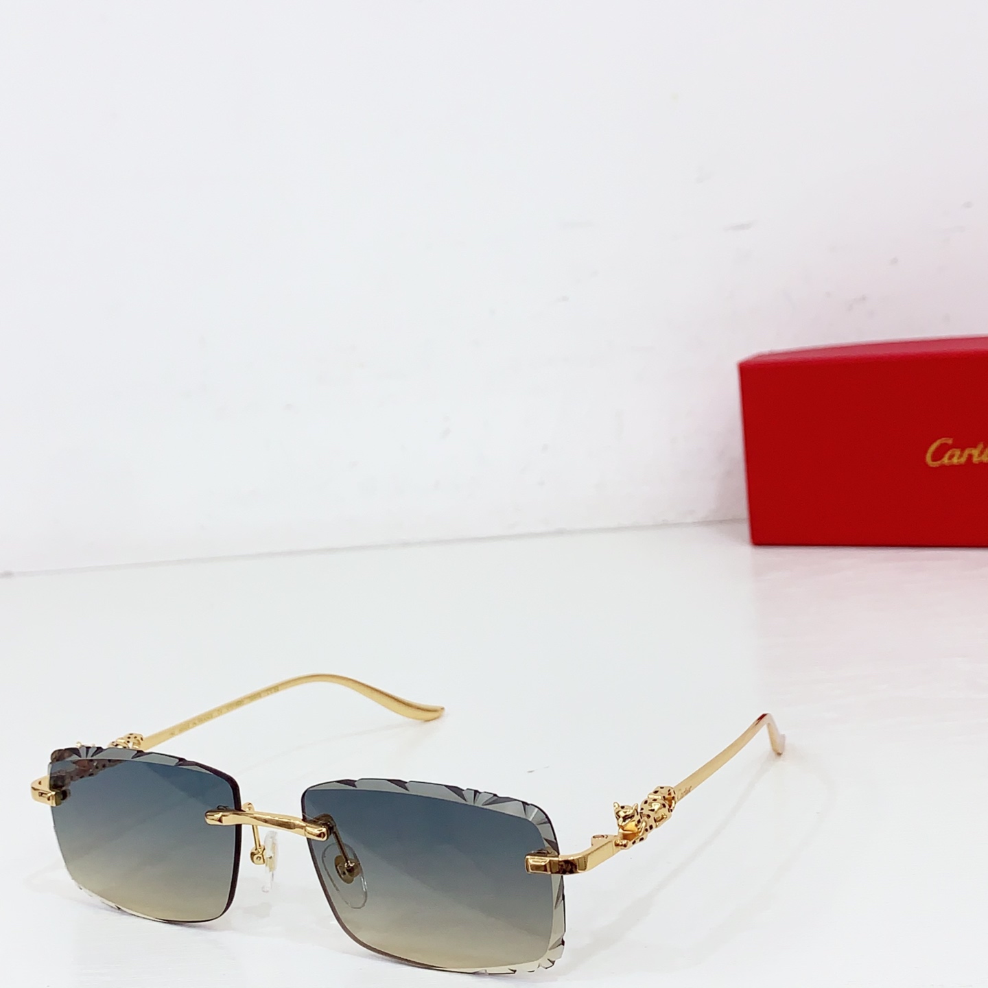 NO:367720,Cartie* MODELCT01592 SIZE57 port 17-142 color change glasses sunglasses sunglasses, glasses, cartier19860909Cartie* MODELCT01592 SIZE57口17-142 变色 眼镜墨镜太阳镜,眼镜,cartier,glasses