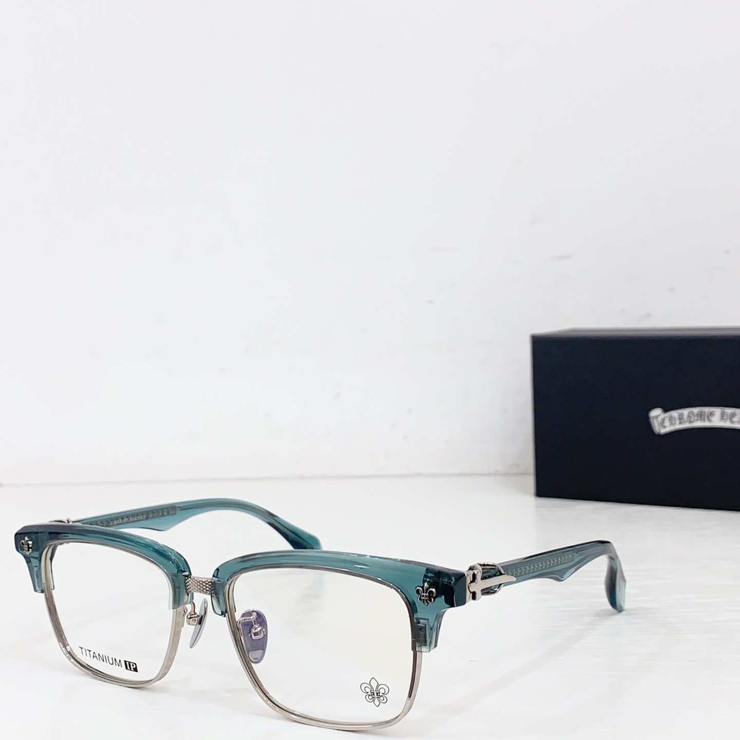 NO:368561,CHROMEHEART*MODELCH8301SIZE57 port 18-152 glasses sunglasses sunglasses, glasses, chrome hearts19860909CHROMEHEART*MODELCH8301SIZE57口18-152 眼镜墨镜太阳镜,眼镜,chrome hearts,glasses