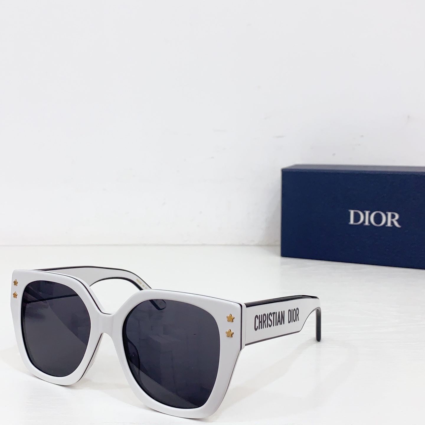 NO:368504,DIO*MODELCD 5289SIZE56 19-glasses sunglasses, glasses, dior19860909DIO*MODELCD 5289SIZE56口 19-眼镜墨镜太阳镜,眼镜,dior,glasses