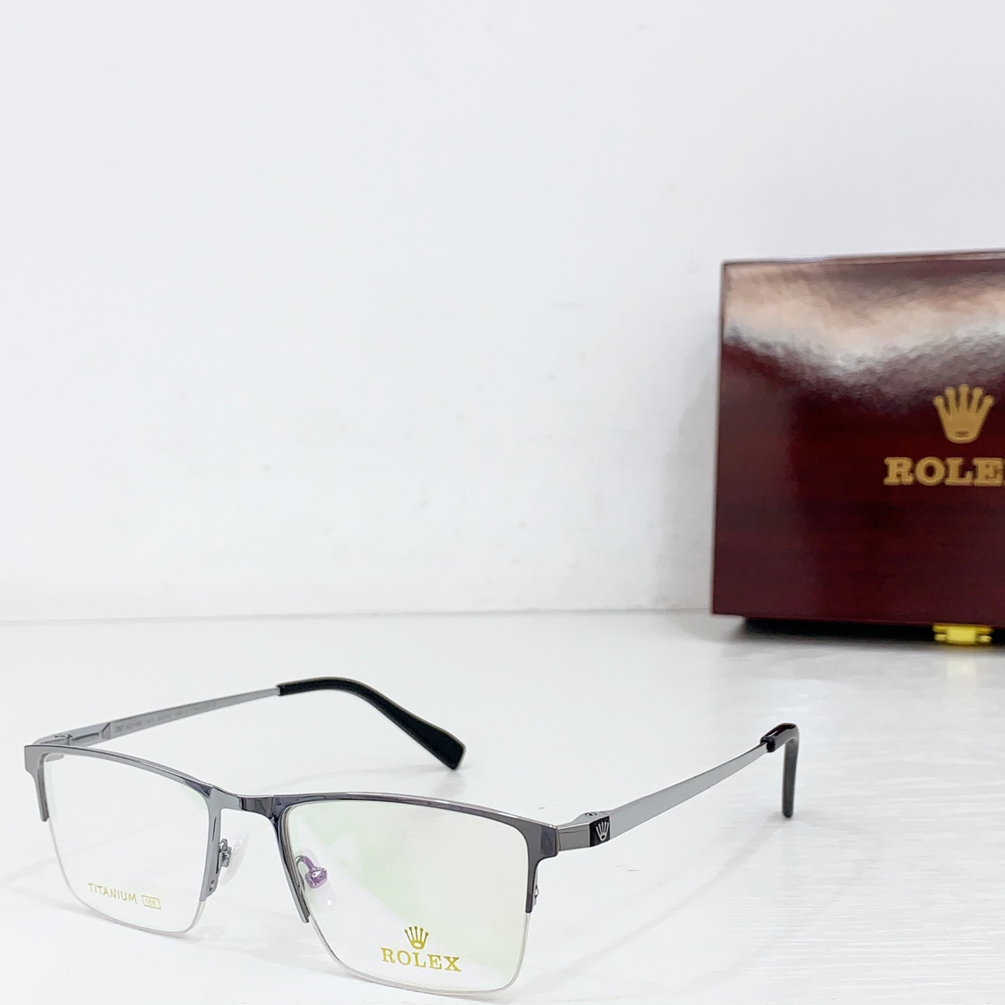 NO:368494,Role* MODELSS1169 SIZE52 port 18-143 Titanium glasses sunglasses sunglasses, glasses19860909Role* MODELSS1169 SIZE52口18-143 Titanium 眼镜墨镜太阳镜,眼镜,glasses