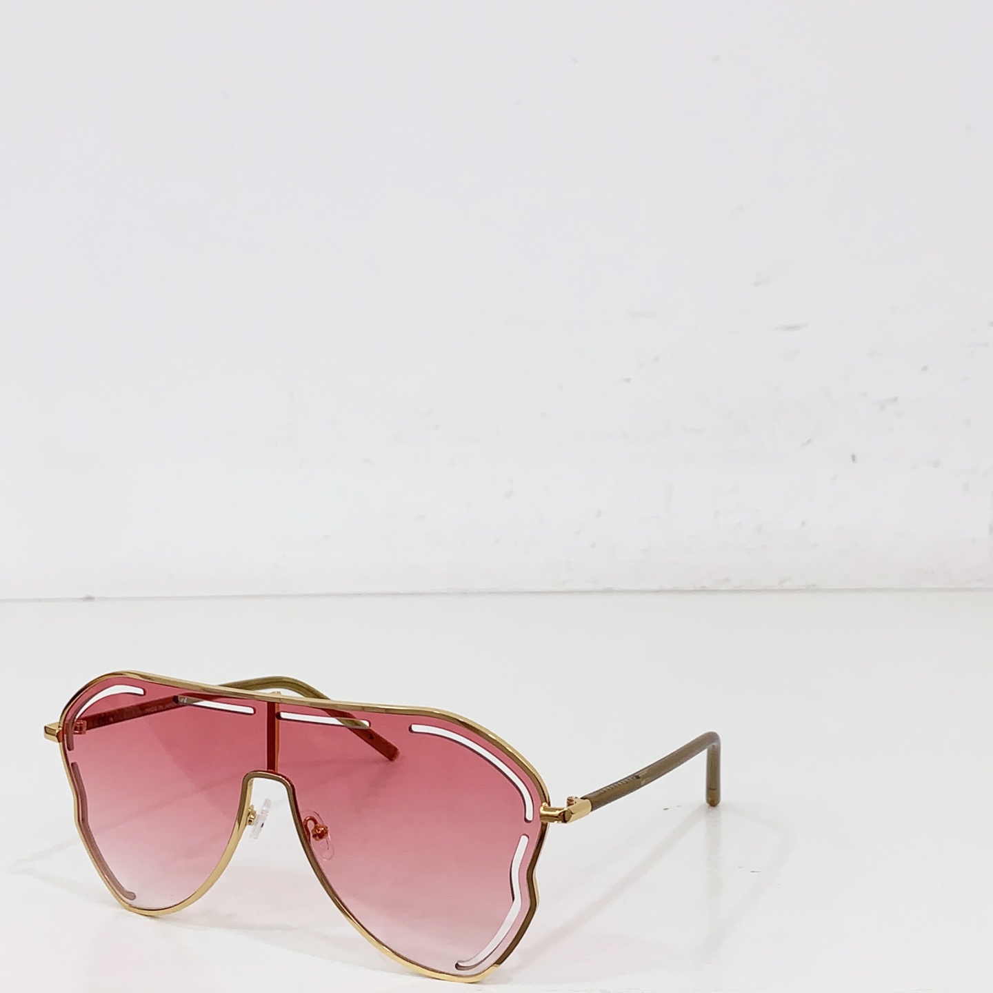 NO:369892,Linda Farro*MATTHEW WILLIAMSONMODELMW266SIZE: 0- Glasses, sunglasses, glasses19860909Linda Farro*MATTHEW WILLIAMSONMODELMW266SIZE:口0- 眼镜墨镜太阳镜,眼镜,glasses