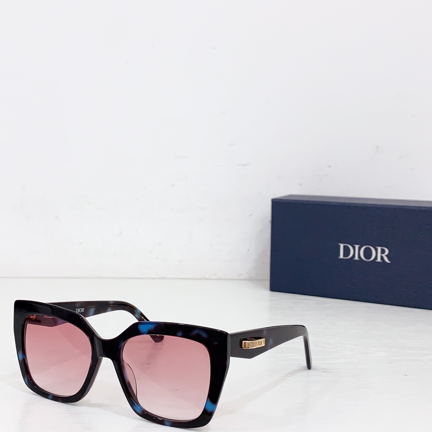 NO:369389,DIOR MOD:CDior S5I Size:55-port 18 glasses sunglasses sunglasses, glasses, dior19860909DIOR MOD:CDior S5I Size:55口18 眼镜墨镜太阳镜,眼镜,dior,glasses