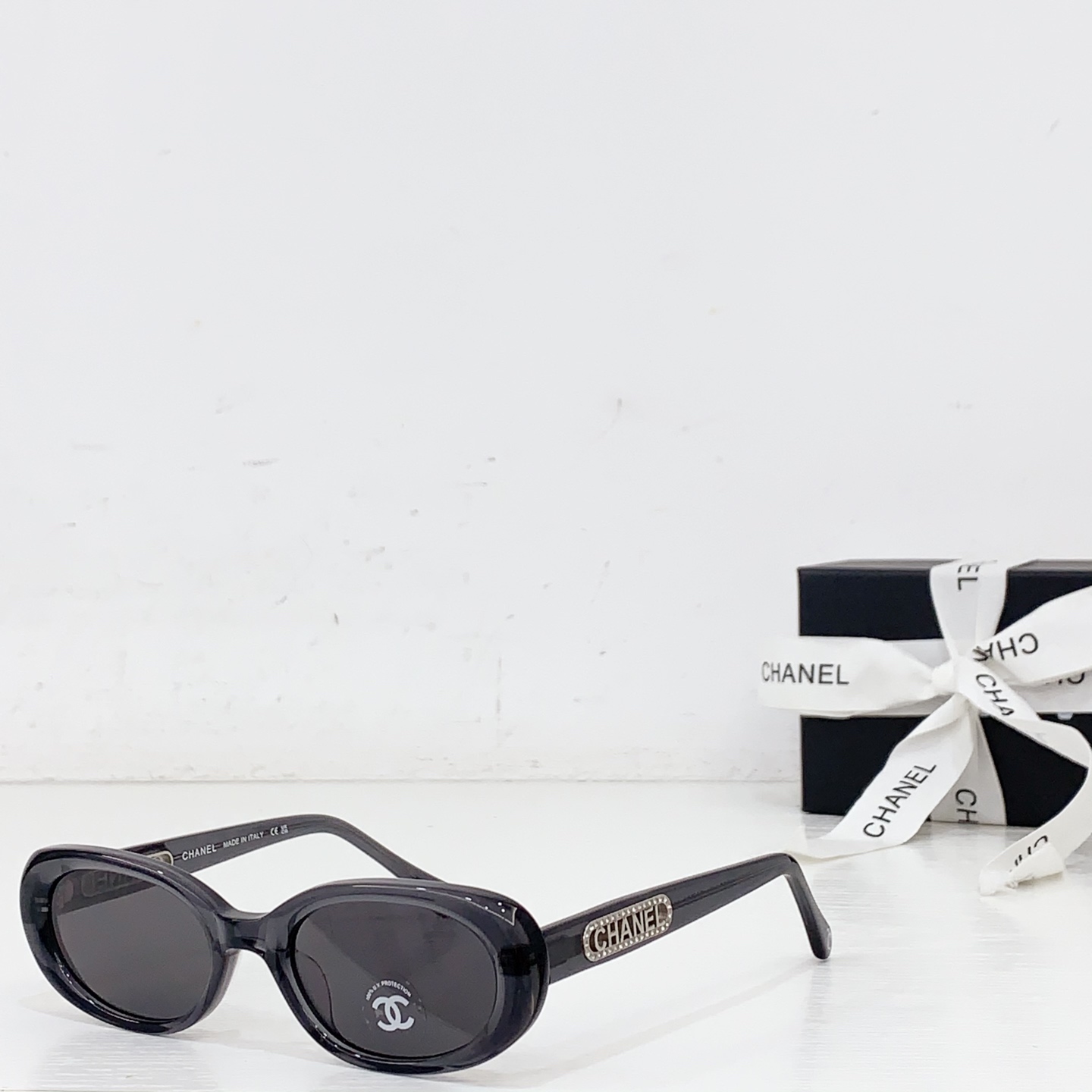 NO:369353,Small frame net shot must be used for concave shape, side face leaking and circle drilling beautiful and noble CHANE* Model 6816 SIZE52 port 20- glasses sunglasses sunglasses, glasses, chanel19860909小框网拍凹造型必入 侧颜漏空圈钻绝美贵气 CHANE* 型号6816 SIZE52口20- 眼镜墨镜太阳镜,眼镜,chanel,glasses