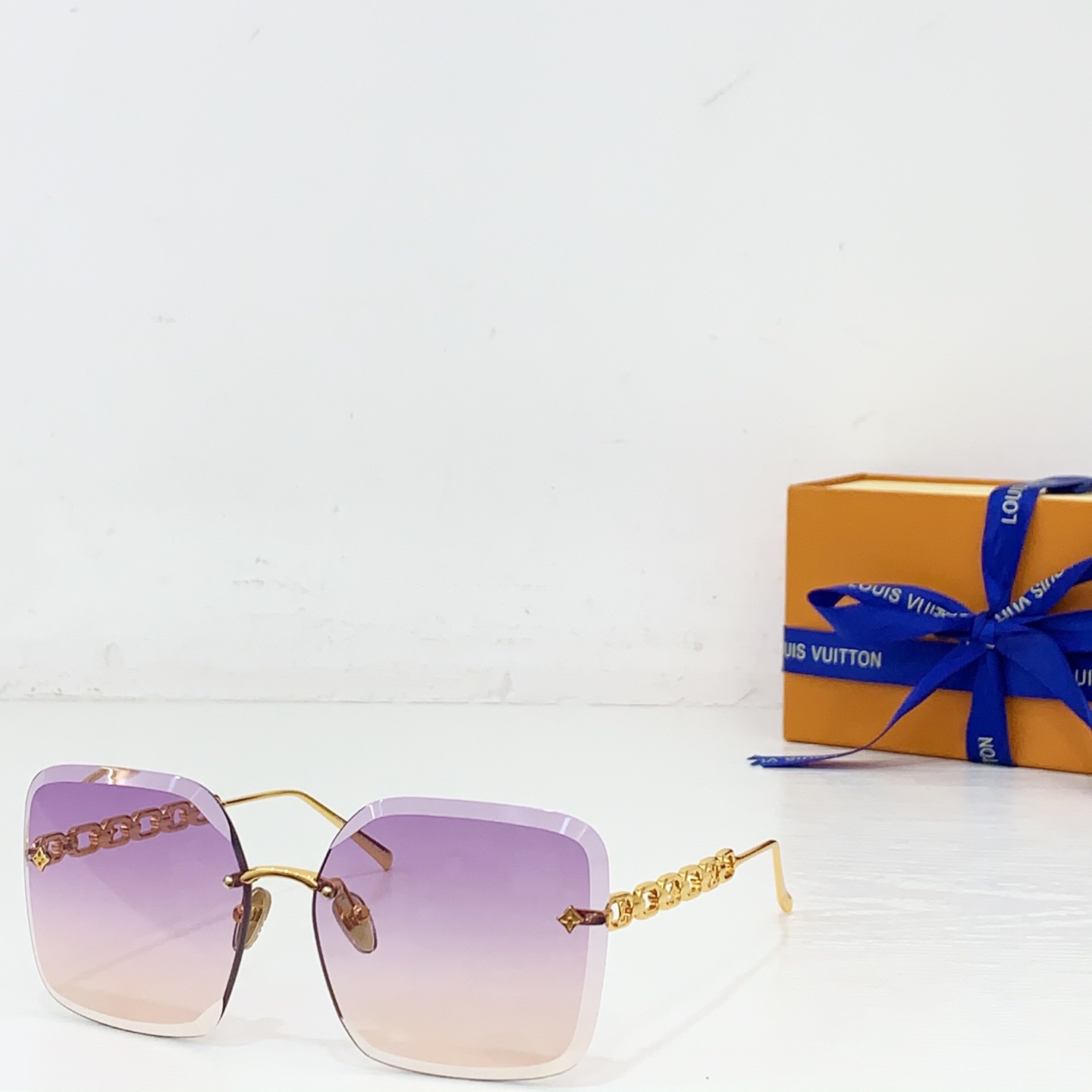 NO:371708,LOUIS VUITTO*MODELZ2162U SIZE61 port 15- glasses sunglasses sunglasses, glasses, louis vuitton19860909LOUIS VUITTO*MODELZ2162U SIZE61口15- 眼镜墨镜太阳镜,眼镜,louis vuitton,glasses