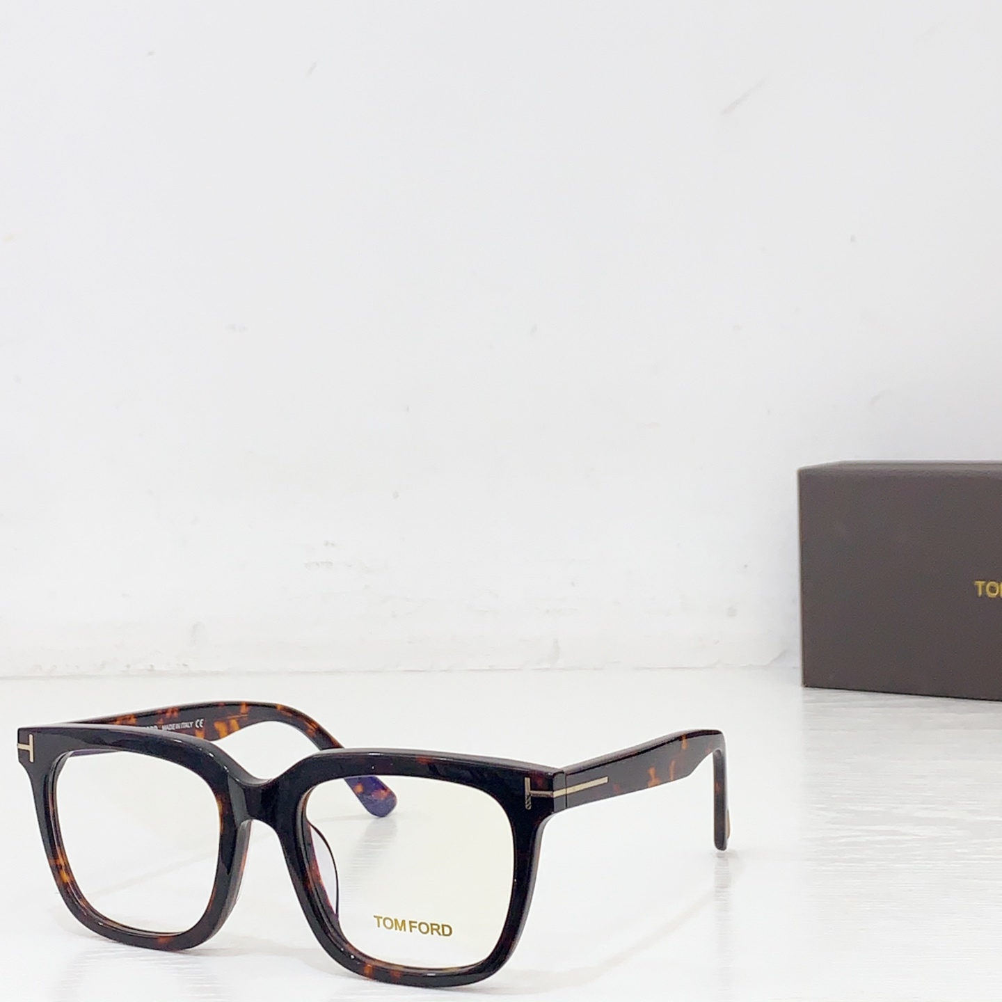 NO:371715,TOM FOR*MODEL: FT0646SIZE53-Odd 20-Glasses Sunglasses, Glasses, Tom ford19860909TOM FOR*MODEL:FT0646SIZE53口20- 眼镜墨镜太阳镜,眼镜,tom ford,glasses