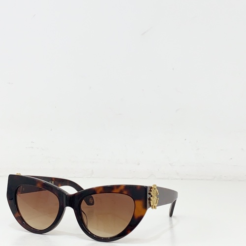 Roberto Cavalli SRC017M Tortoise Cat Eye Sunglasses with Brown Gradient Lens 1 Roberto Cavalli SRC017M Tortoise Cat Eye Sunglasses with Brown Gradient Lens
