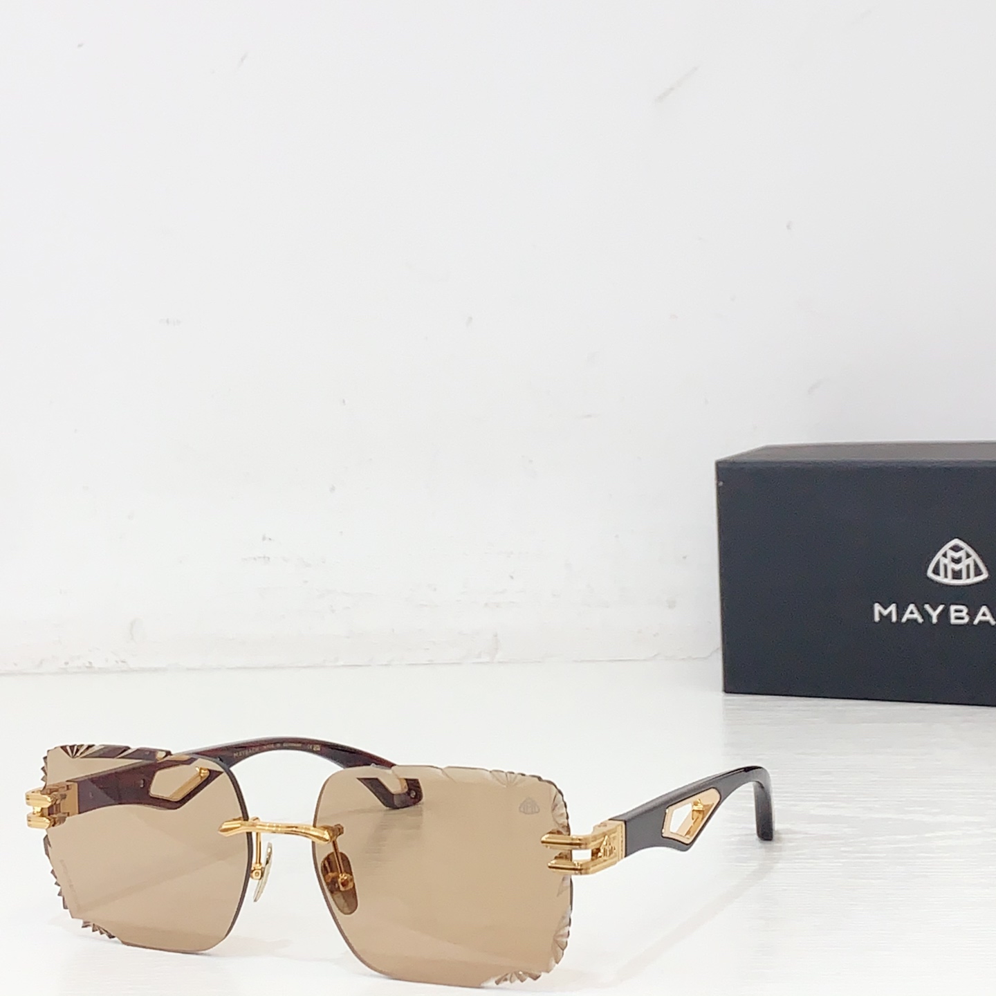 NO:373363,Maybac* MODELZ154 SIZE61 port 17- glasses sunglasses sunglasses, glasses19860909Maybac* MODELZ154 SIZE61口17- 眼镜墨镜太阳镜,眼镜,glasses