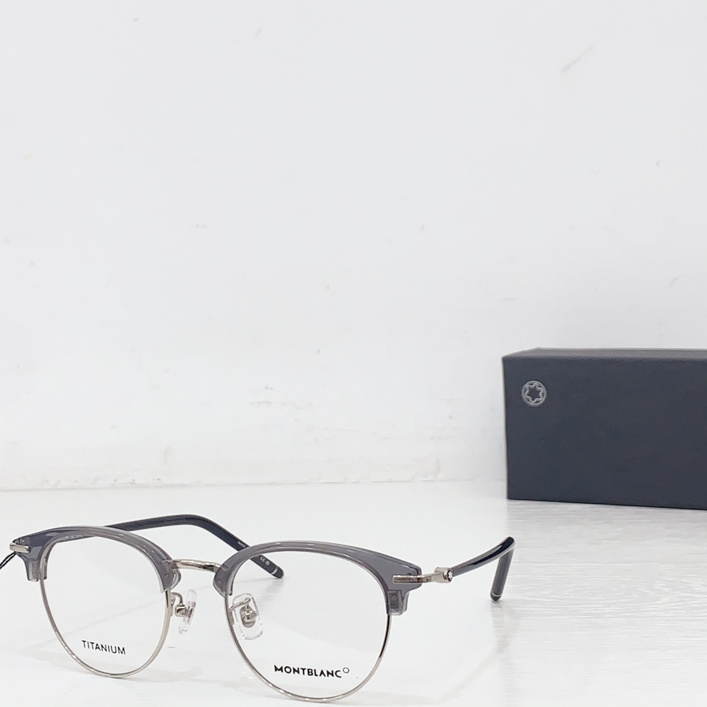 NO:374221,MONTBLA* pure titanium ModelMB0408O size49 port 20- glasses sunglasses sunglasses, glasses19860909MONTBLA*纯钛 ModelMB0408O size49口20- 眼镜墨镜太阳镜,眼镜,glasses