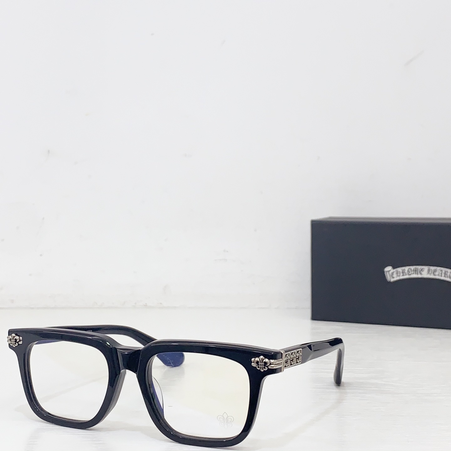 NO:374201,CHROME HEART*MODELCH SIZE52 port 20-152~ Glasses sunglasses, glasses, chrome hearts19860909CHROME HEART*MODELCH SIZE52口20-152～ 眼镜墨镜太阳镜,眼镜,chrome hearts,glasses