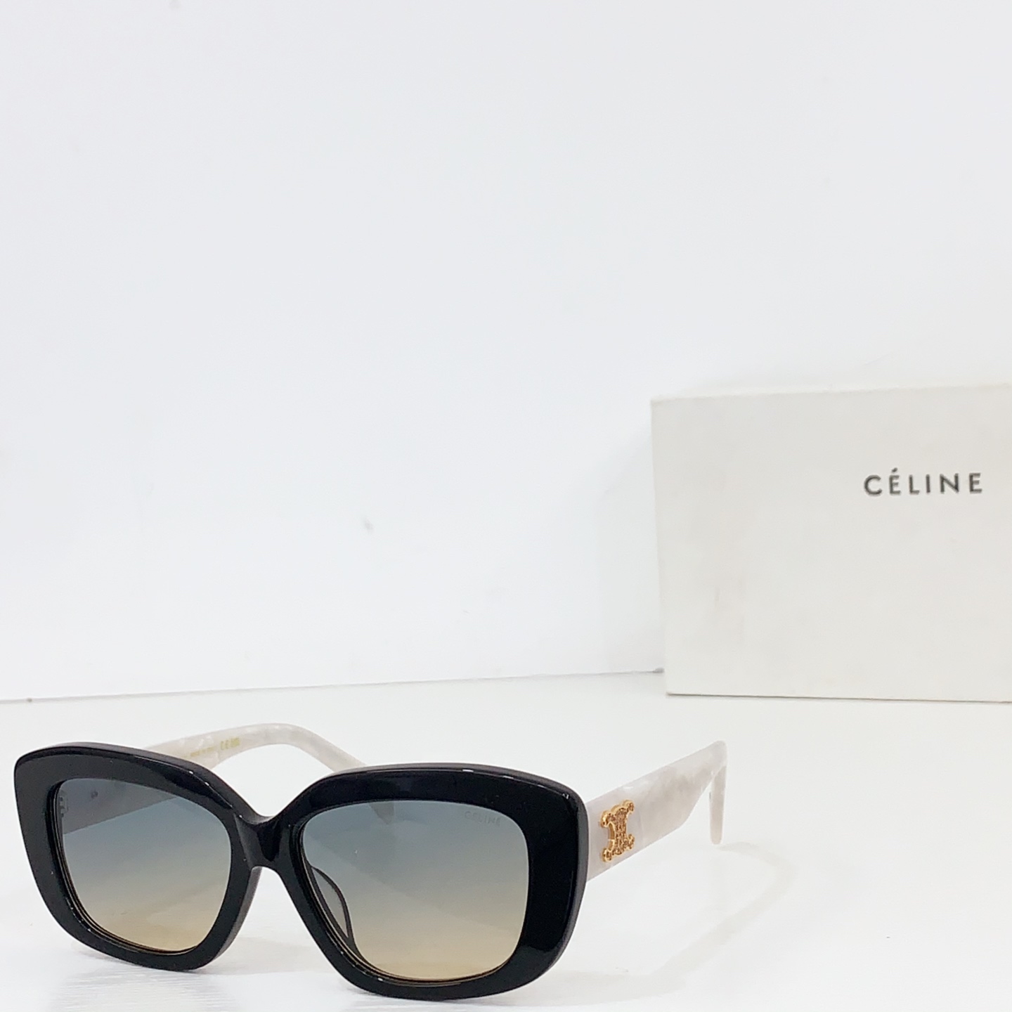 NO:375199,CELIN* MODEL:CL40216U SIZE:56-Odd 16-Glasses, Sunglasses, Sunglasses, Celine19860909CELIN* MODEL:CL40216U SIZE:56口16- 眼镜墨镜太阳镜,眼镜,celine,glasses