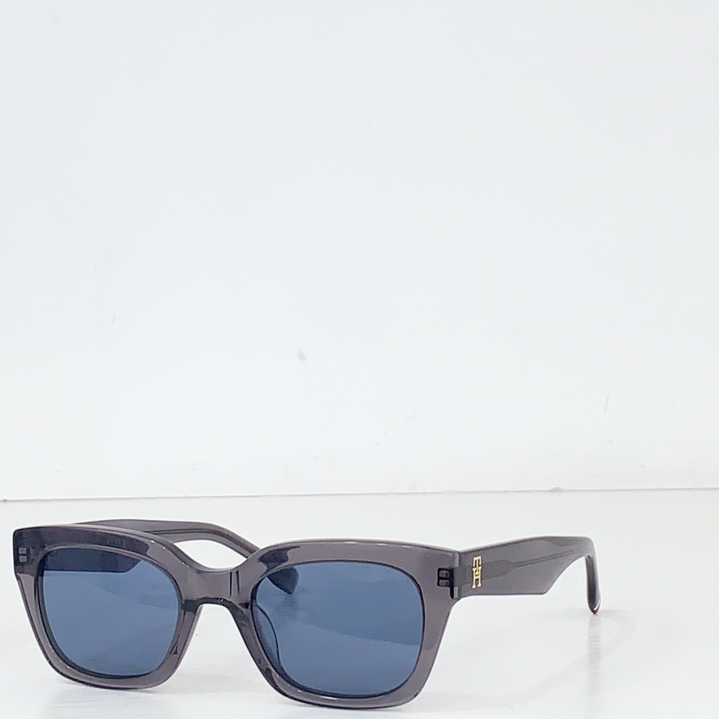 NO:374680,TOMMY HILFIGER MODTH 2052/S Size51-port 22 glasses sunglasses sunglasses, glasses, tom ford19860909TOMMY HILFIGER MODTH 2052/S Size51口22 眼镜墨镜太阳镜,眼镜,tom ford,glasses