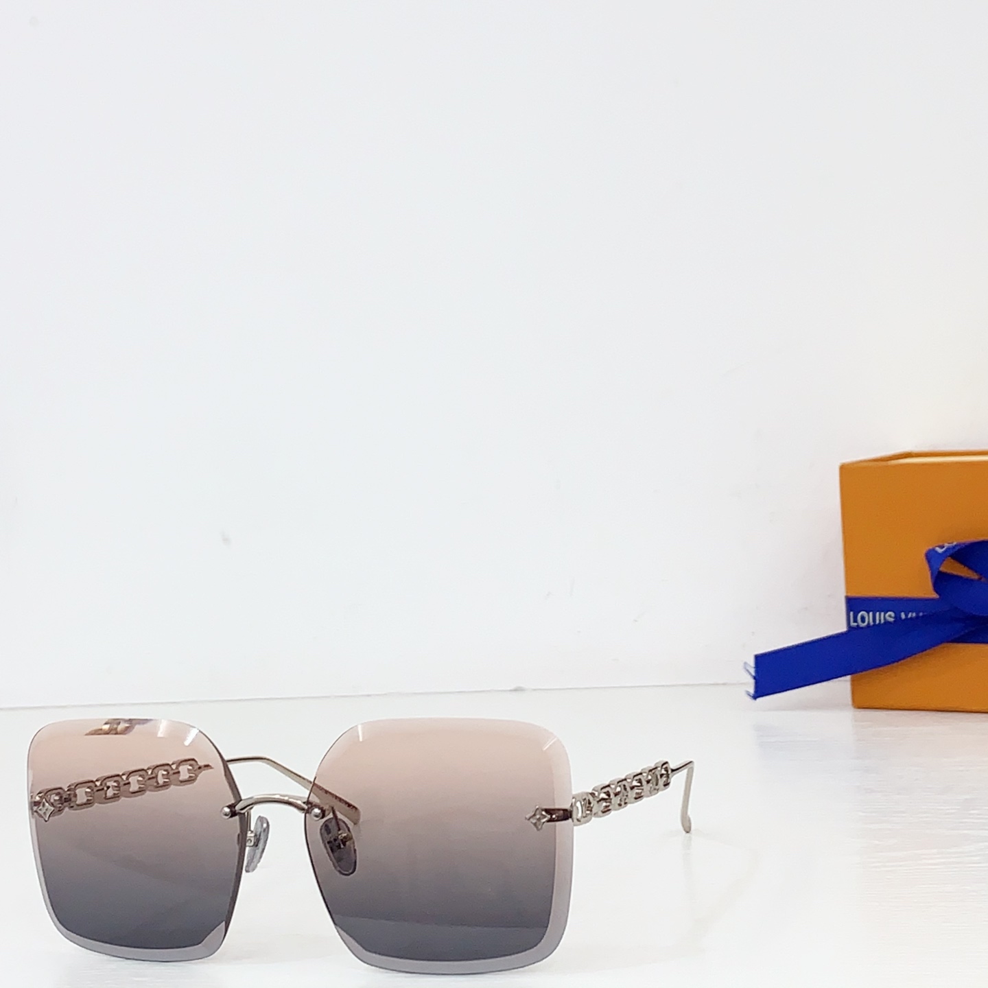 NO:553609,LOUIS VUITTON MODELZ2162U SIZE61 mouth 15- glasses, sunglasses, sunglasses, glasses, louis vuitton19860909LOUIS VUITTON MODELZ2162U SIZE61口15- 眼镜墨镜太阳镜,眼镜,louis vuitton,glasses