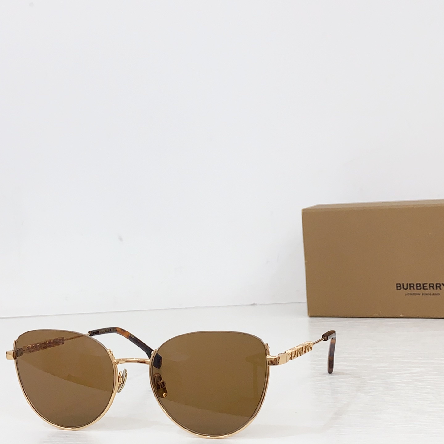 NO:553506,BURBERR*MODELBE 3144SIZE57 mouth 19- glasses sunglasses sunglasses, glasses, burberry19860909BURBERR*MODELBE 3144SIZE57口19- 眼镜墨镜太阳镜,眼镜,burberry,glasses