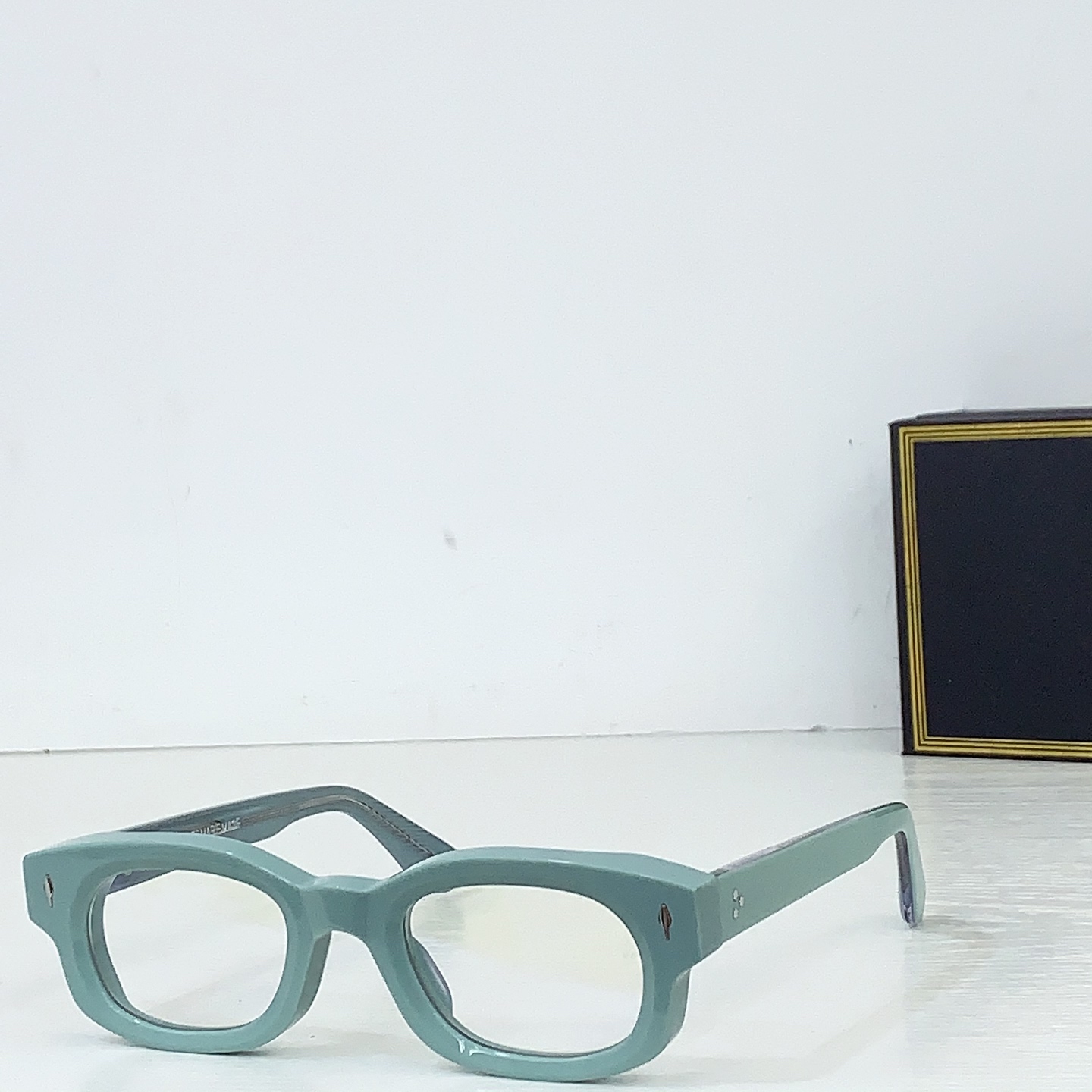 NO:574222,JACQUES MARIE MAG* G-Dragon's same model TOP QUALITY MODELwhiskeyclone SIZE: 48 mouth 25-146 color changing box glasses sunglasses sunglasses, glasses19860909JACQUES MARIE MAG* 权志龙同款 TOP QUALITY MODELwhiskeyclone SIZE:48口25-146  变色配盒眼镜墨镜太阳镜,眼镜,glasses