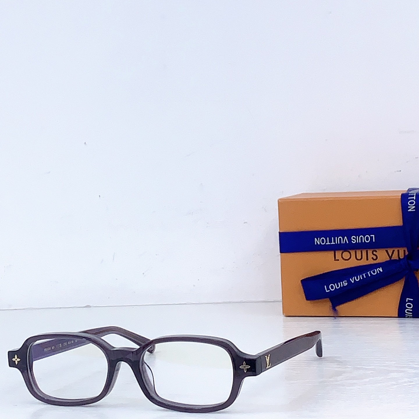 NO:726892,LOUIS VUITTO*MODELZ3045W SIZE53 mouth 18- glasses, sunglasses, sunglasses, glasses, louis vuitton19860909LOUIS VUITTO*MODELZ3045W SIZE53口18- 眼镜墨镜太阳镜,眼镜,louis vuitton,glasses