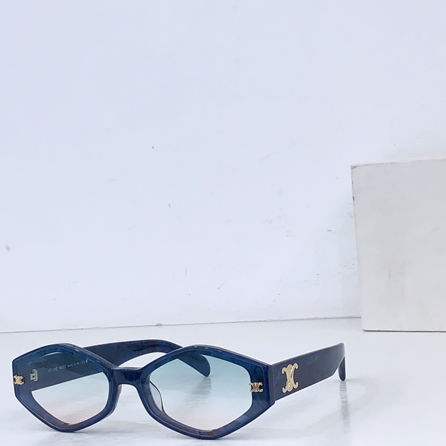 NO:756149,CELIN* MODEL: CL40339F SIZE: 62 mouth 13- glasses, sunglasses, sunglasses, glasses, celine19860909CELIN* MODEL: CL40339F SIZE:62口13- 眼镜墨镜太阳镜,眼镜,celine,glasses