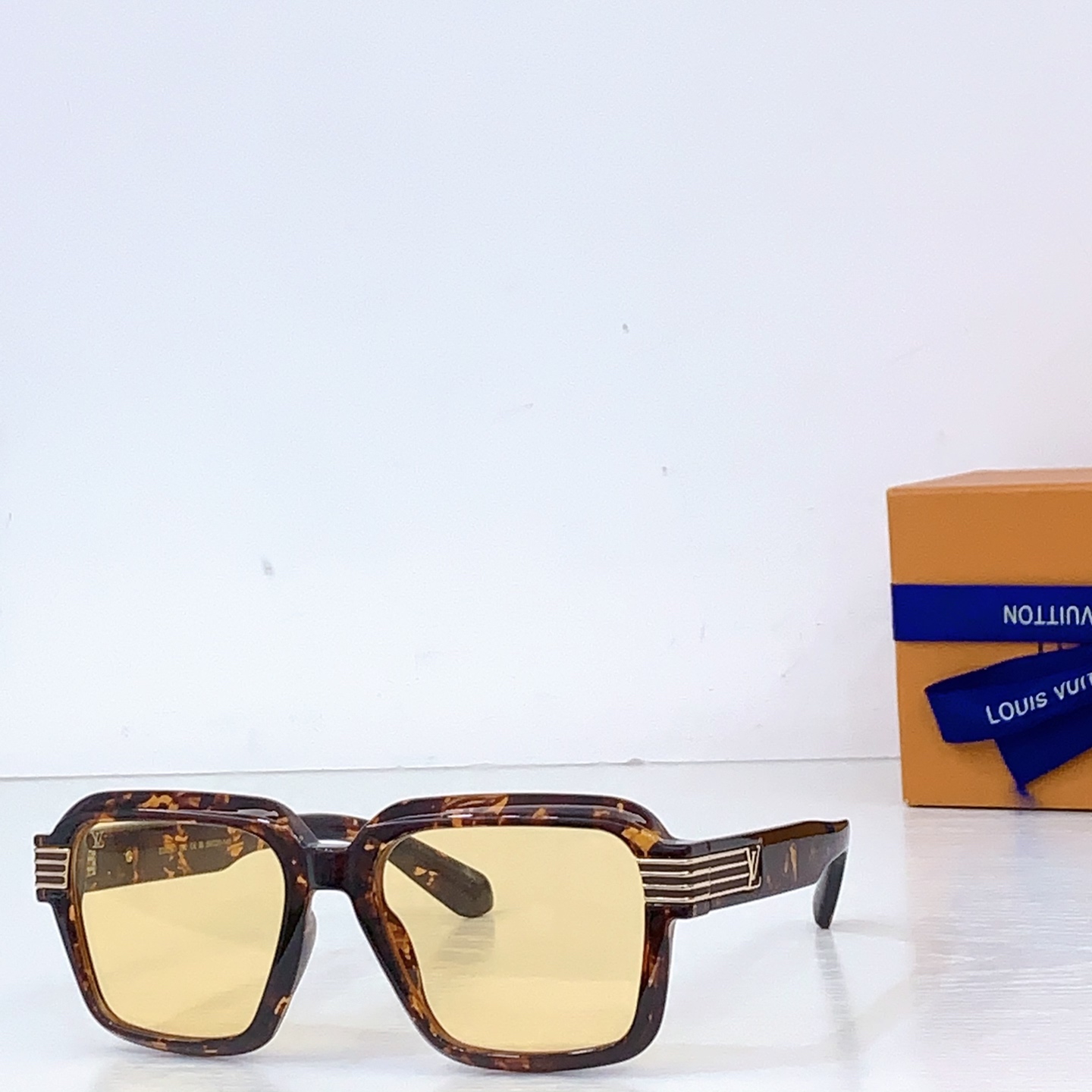 NO:756106,95 LOUIS VUITTO* MODELZ2828U SIZE56 mouth 20- glasses sunglasses sunglasses, glasses, louis vuitton1986090995 LOUIS VUITTO* MODELZ2828U SIZE56口20- 眼镜墨镜太阳镜,眼镜,louis vuitton,glasses
