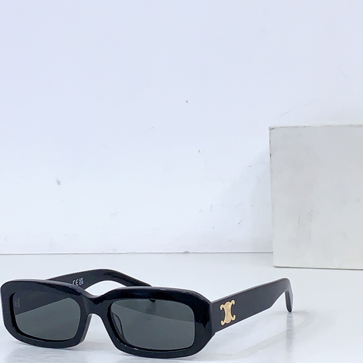 NO:765912,85 CELIN* MODEL: CL40335U SIZE: 52 mouth 19- glasses, sunglasses, sunglasses, glasses, celine1986090985 CELIN* MODEL:CL40335U SIZE:52口19- 眼镜墨镜太阳镜,眼镜,celine,glasses