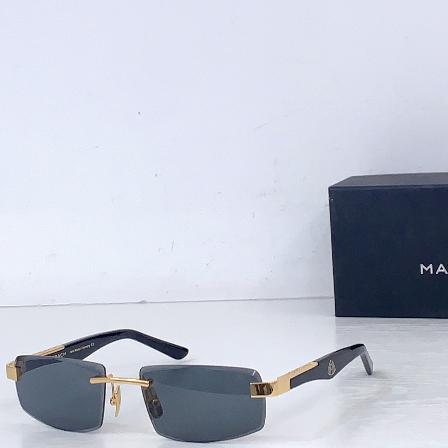 NO:768090,MAYBAC* MODELTHE ARTISTI SIZE61 mouth 18- glasses, sunglasses, glasses19860909MAYBAC* MODELTHE ARTISTI SIZE61口18- 眼镜墨镜太阳镜,眼镜,glasses