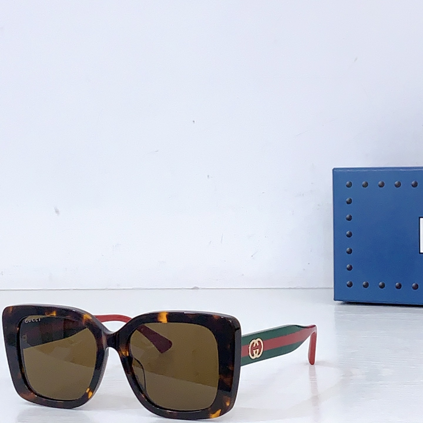 Очки солнцезащитные Gucci GG2118SA