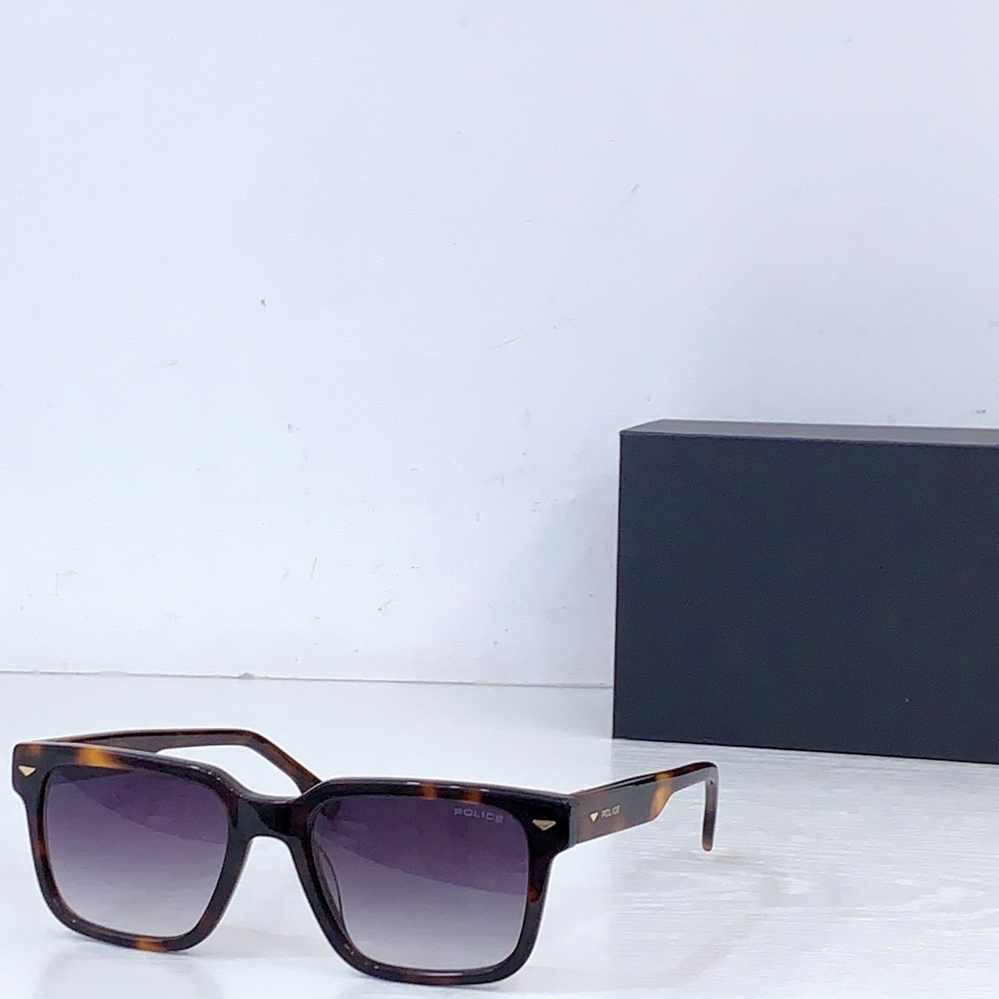 NO:824035,POLIC* MODELSPLQ88 SIZE52 mouth 22- glasses, sunglasses, glasses19860909POLIC* MODELSPLQ88 SIZE52口22- 眼镜墨镜太阳镜,眼镜,glasses