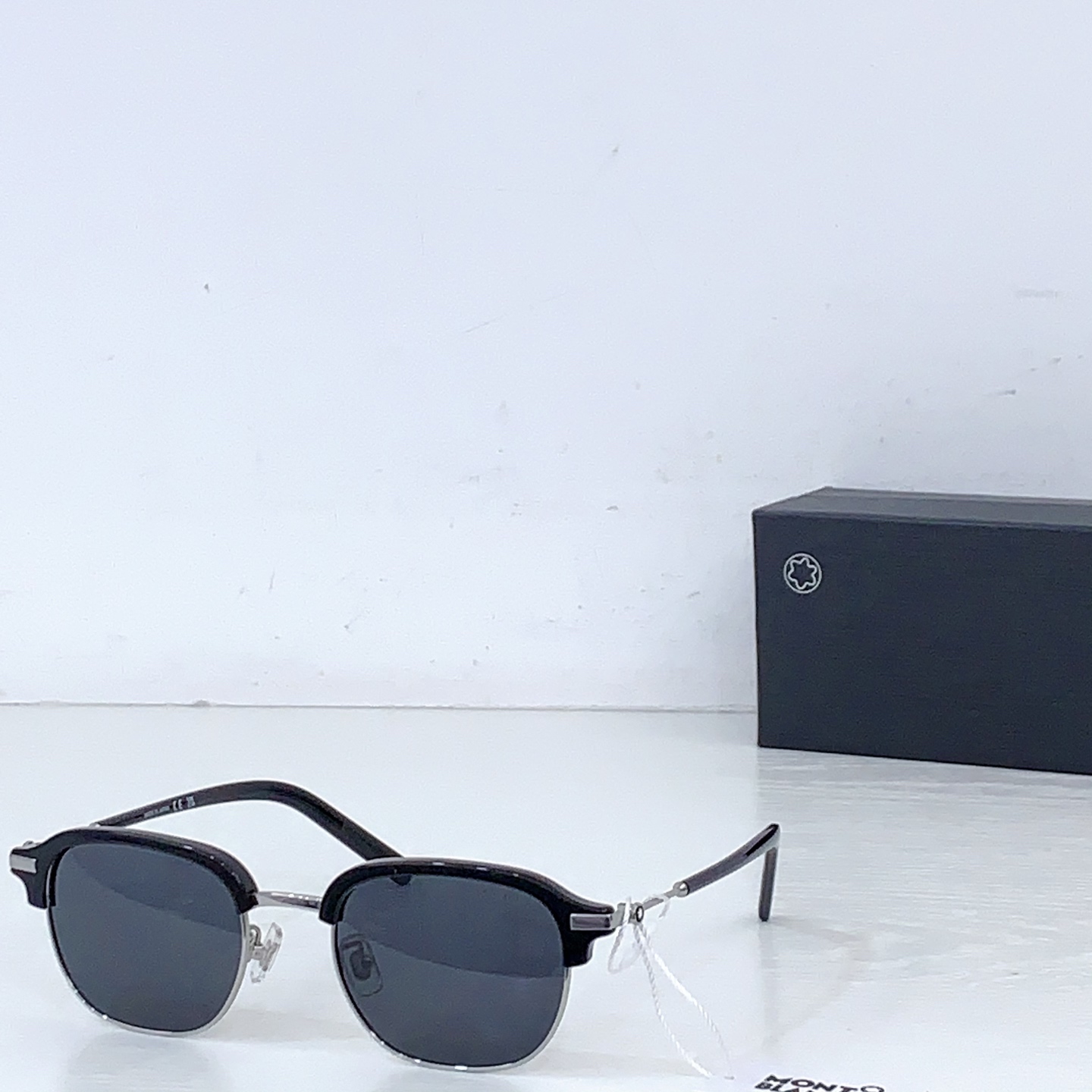 NO:824025,MONT BLAN*MODEL: MB0390OSIZE: 50 mouth 21- titanium ~ ~ glasses, sunglasses, sunglasses, glasses19860909MONT BLAN*MODEL:MB0390OSIZE: 50口21- 钛～～ 眼镜墨镜太阳镜,眼镜,glasses