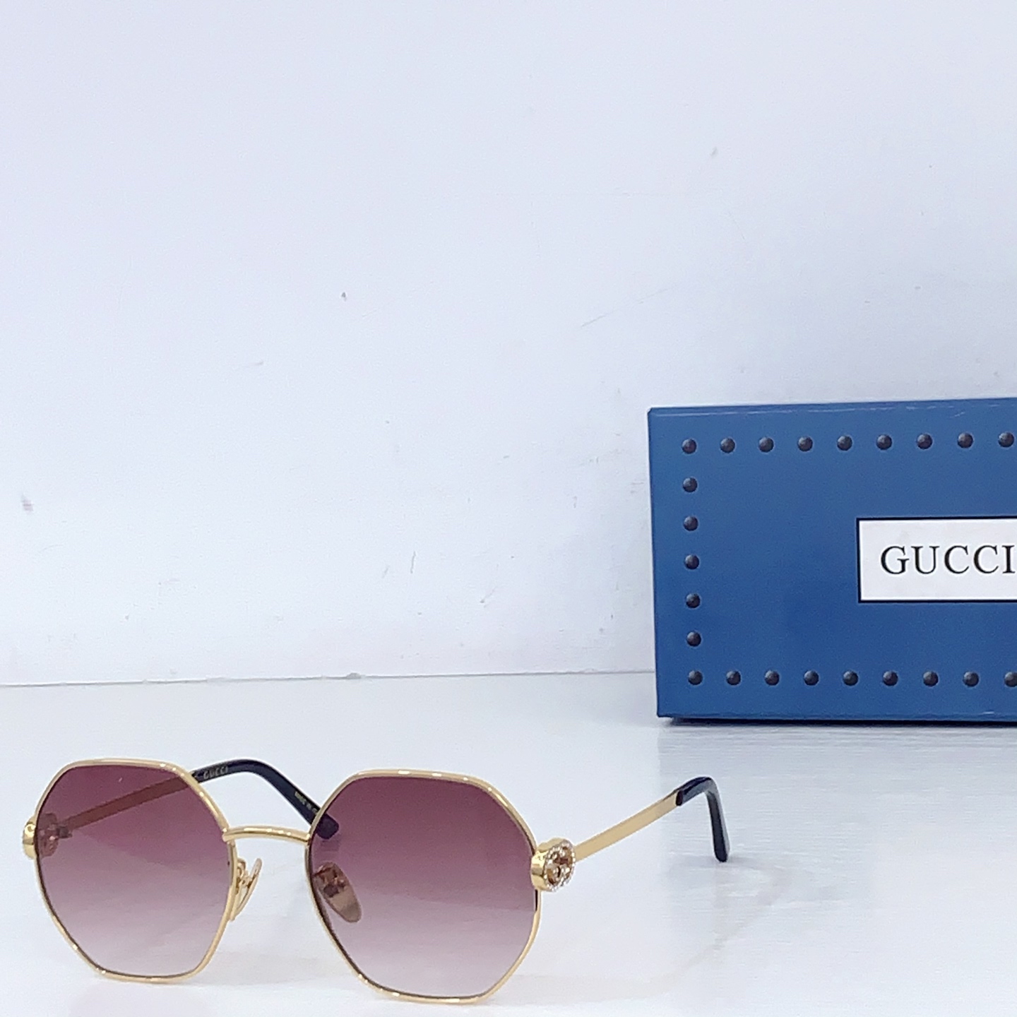 Gucci GUCC* MODEL：GG2048O