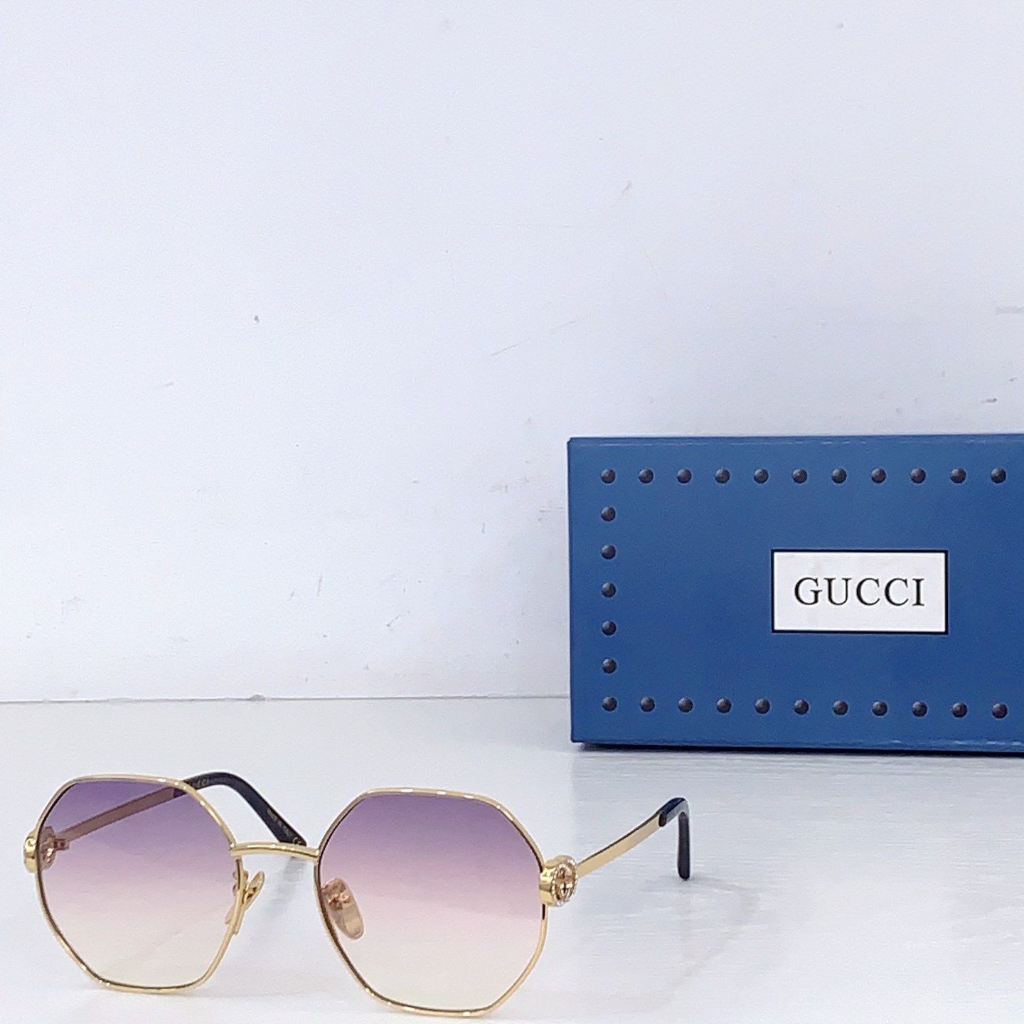 Gucci GUCC* MODEL：GG2048O