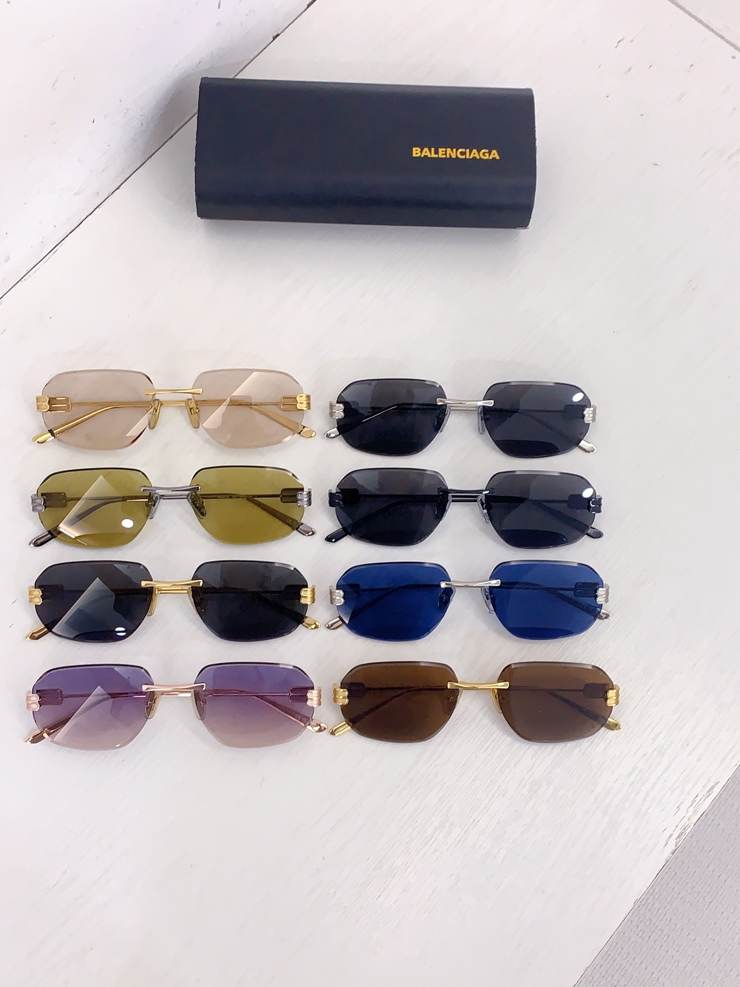 Balenciaga BALENCIAG*巴黎*世家 MODEL：BB0813S SIZE：58口18-145