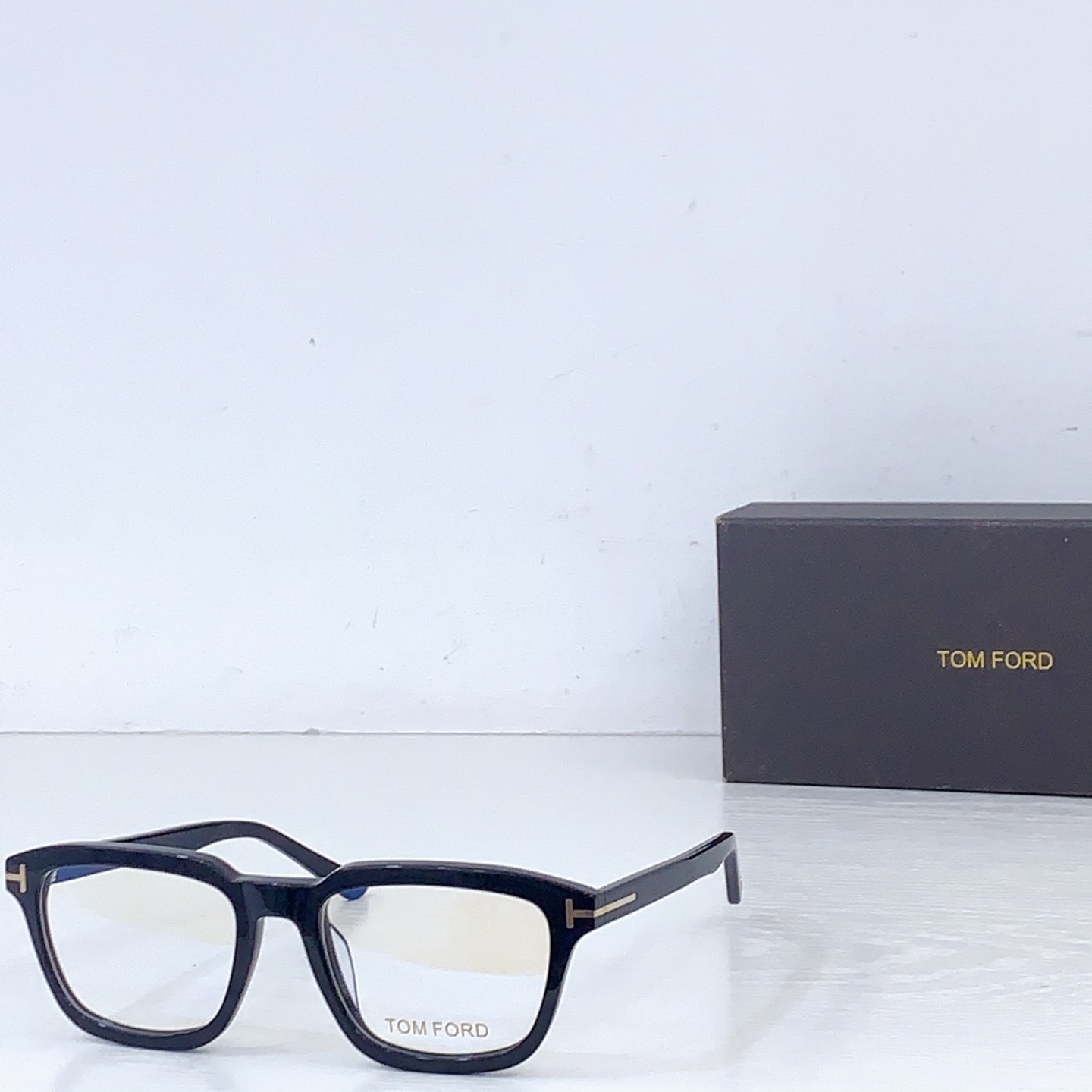 Tom Ford TOM FOR*