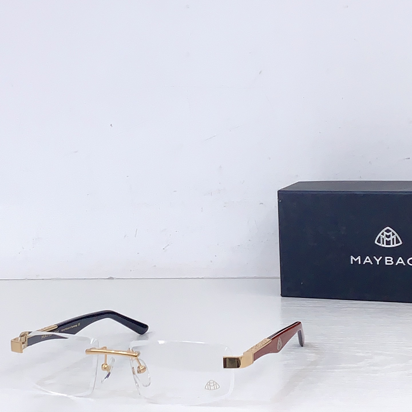 Unknown MAYBAC*