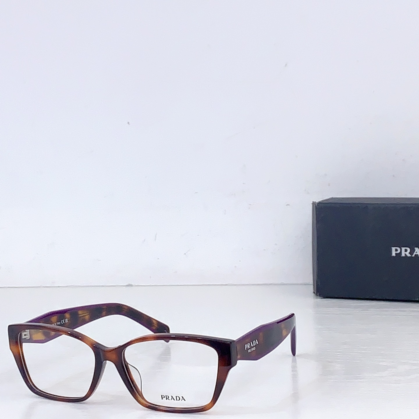 Prada PRAD* MODEL：PR B15V