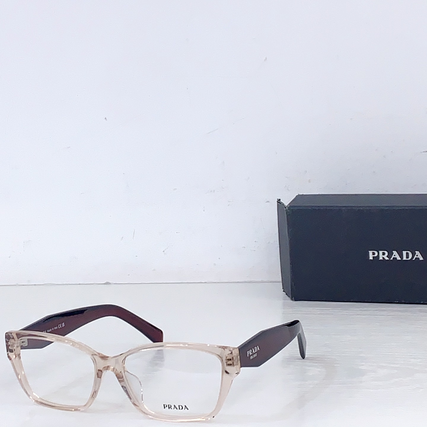 Prada PRAD* MODEL：PR B15V