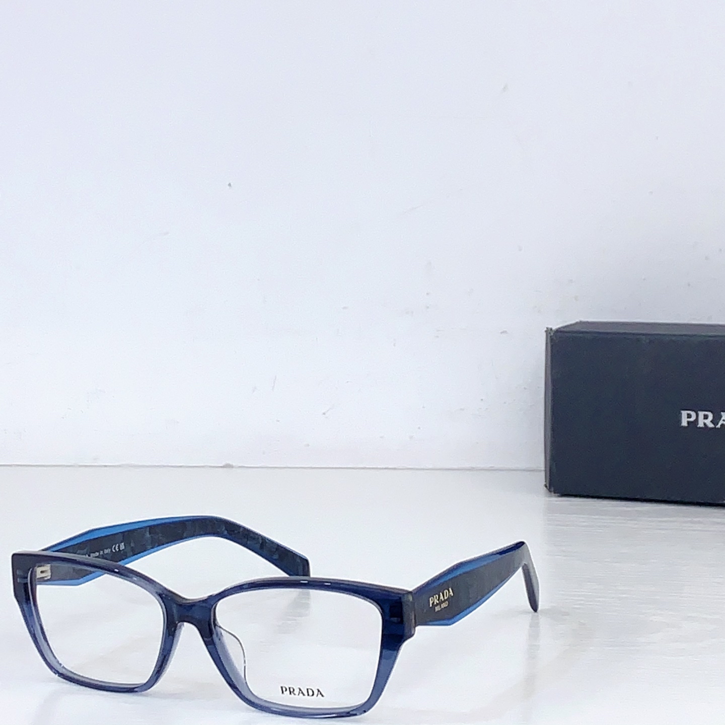 Prada PRAD* MODEL：PR B15V