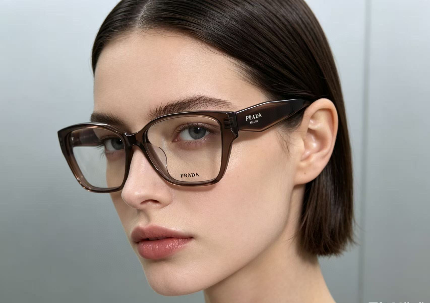 Prada PRAD* MODEL：PR B15V