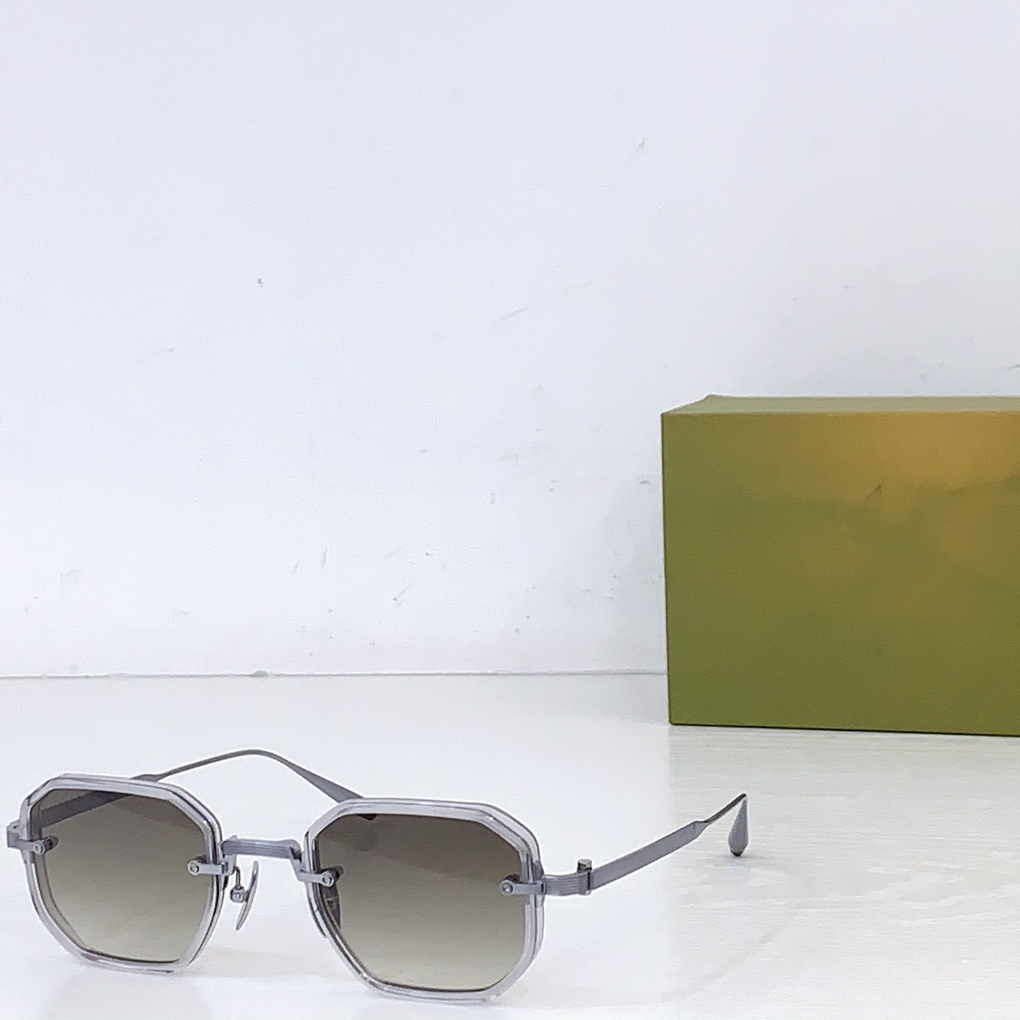 NO:825356,AKONIMODEL: AKS-307DSIZE: 47 Ports 25- Optical Sun Box 20 Glasses Sunglasses Sunglasses, Glasses19860909AKONIMODEL: AKS-307DSIZE:47口25- 光学 太阳 盒子20眼镜墨镜太阳镜,眼镜,glasses